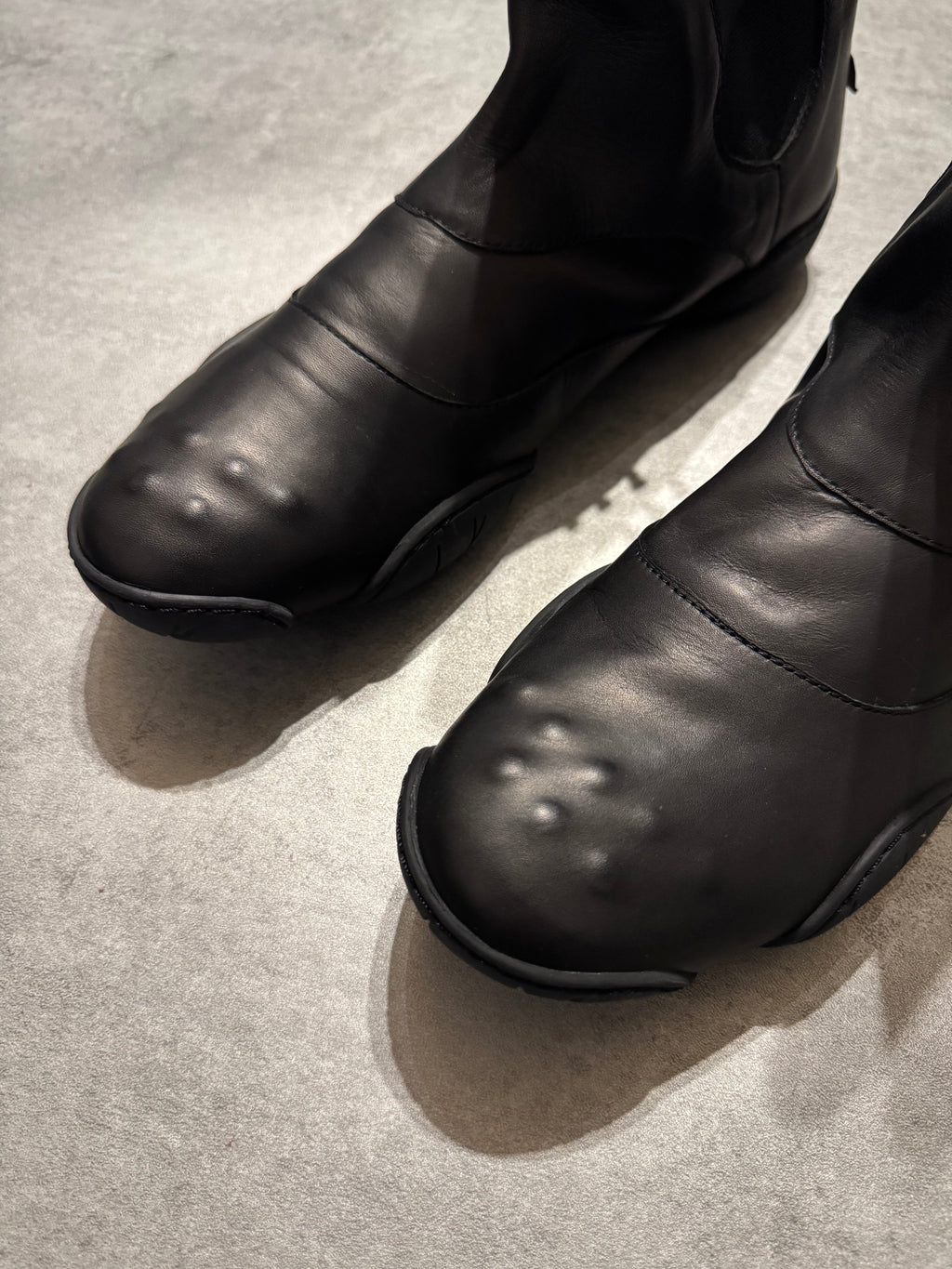 Marithé + François Girbaud Black Leather Ninja Ankle Boots (41)