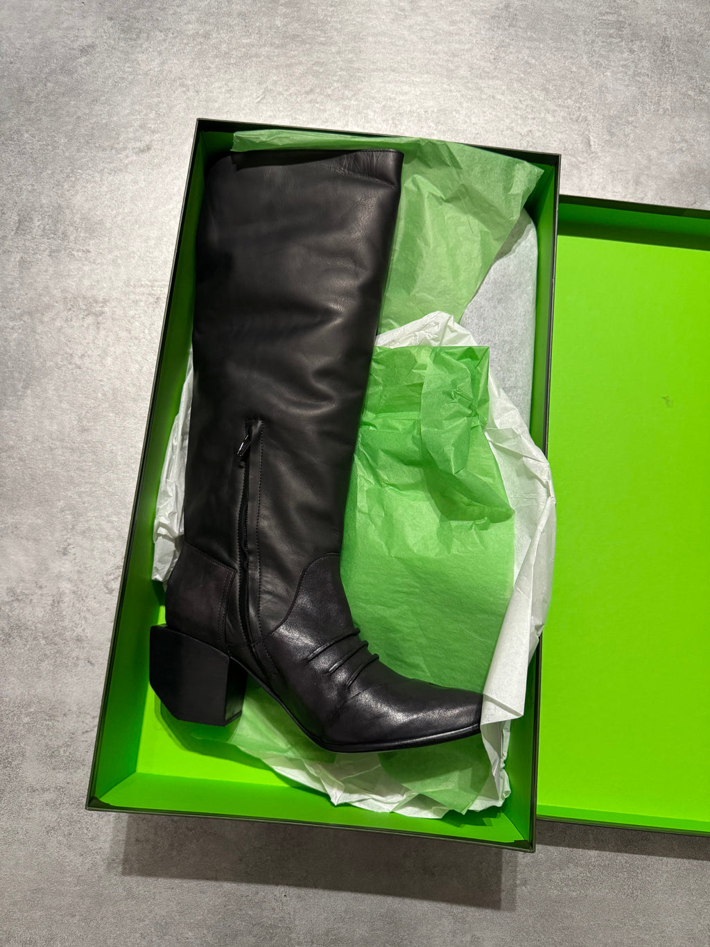 Marithé + François Girbaud Santiag Black Leather Boots (40)