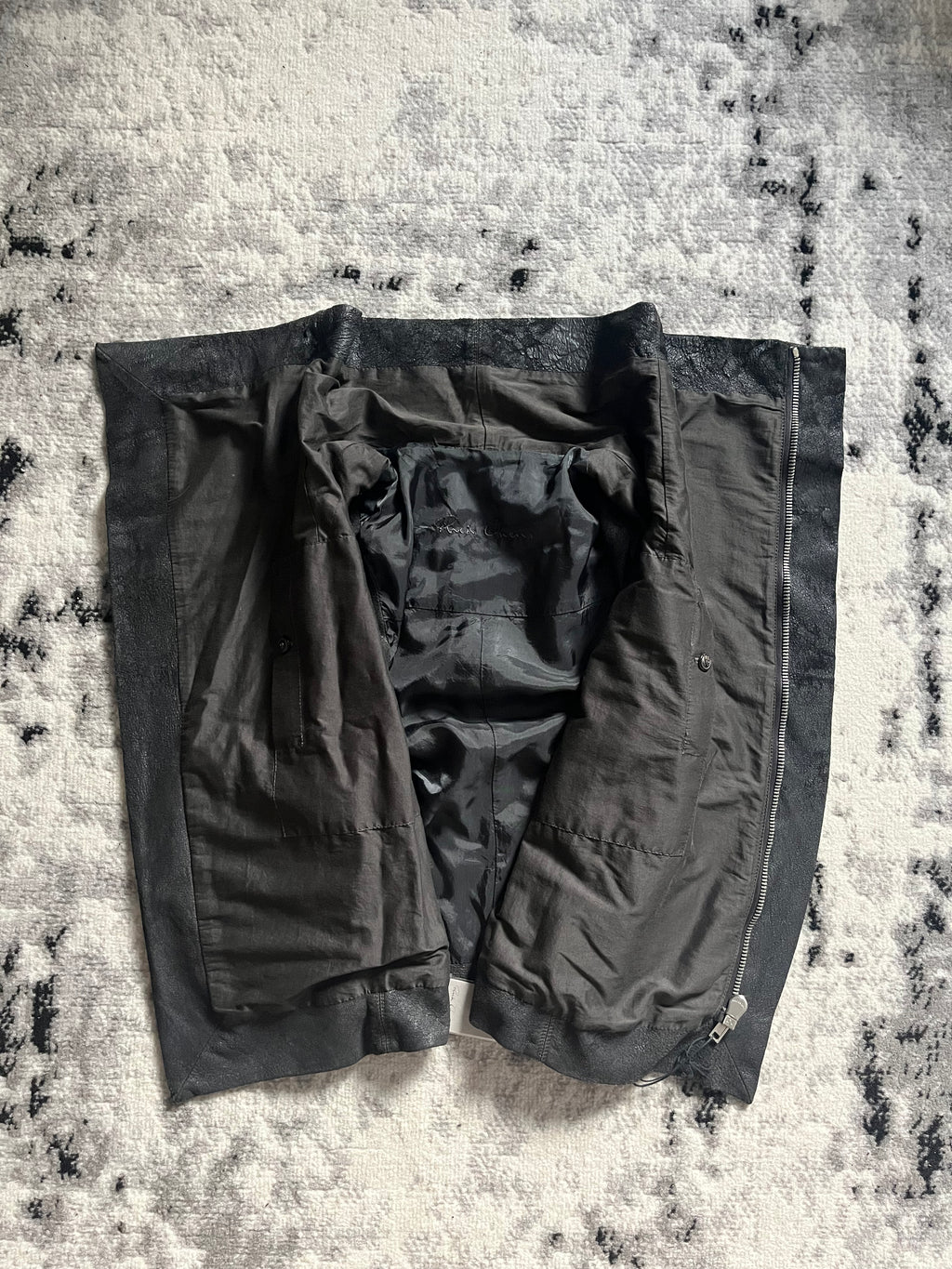 2022FW リック・オウエンス ブリュット レザー アーカイブ ノースリーブ ジャケット (XS)