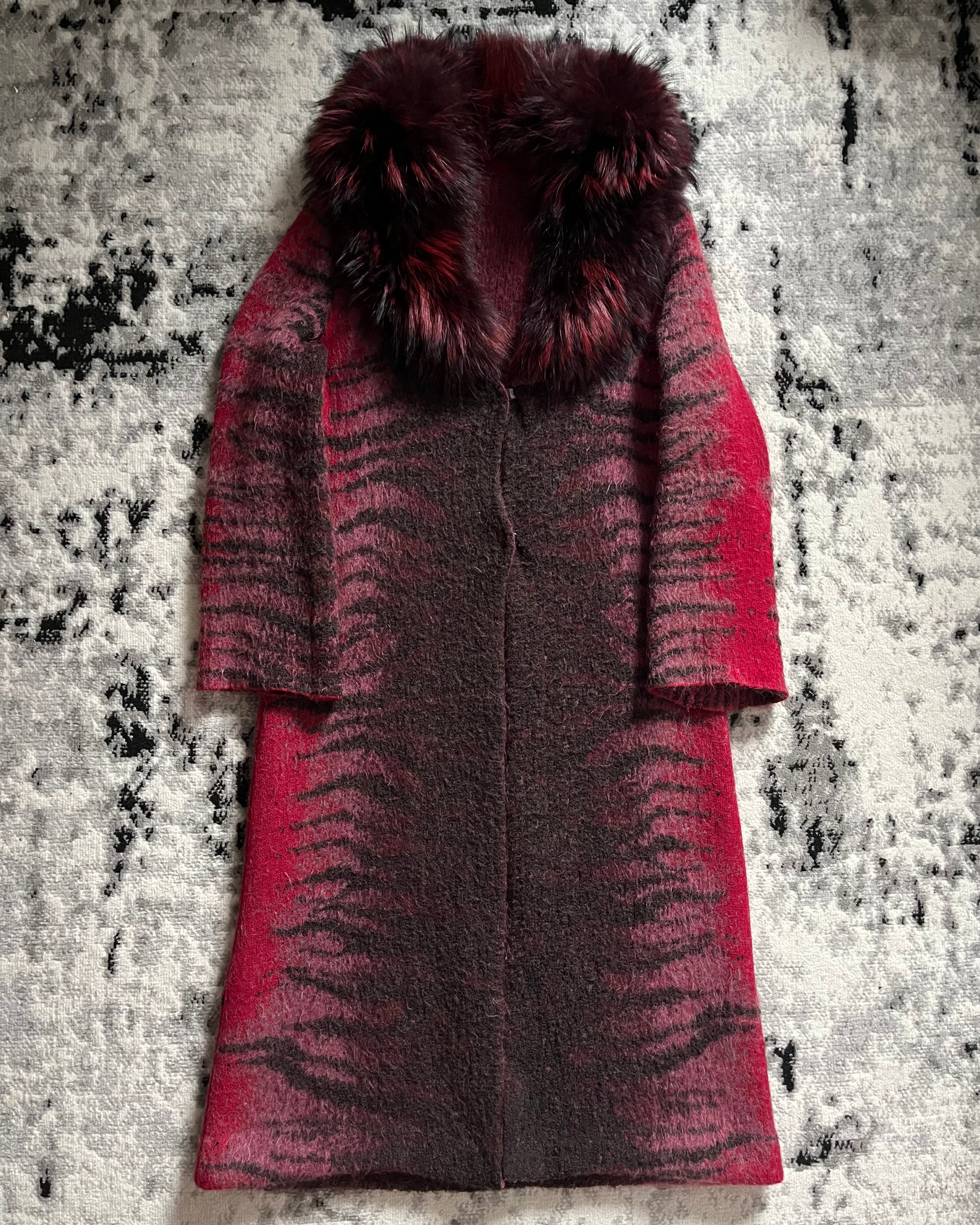 Roberto Cavalli Class Ultimate Devil Lava Pack 夹克包（S/M）