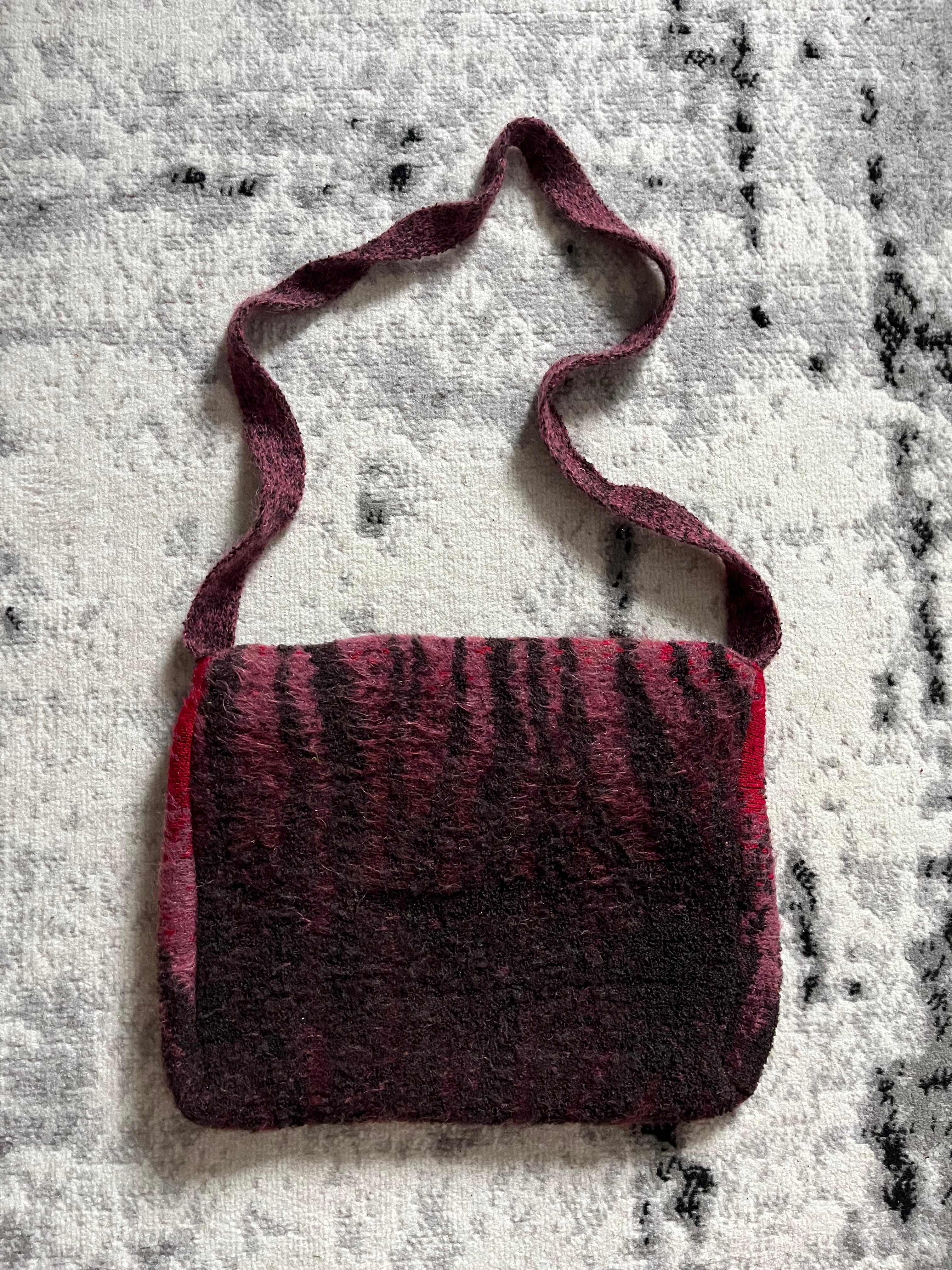 Roberto Cavalli Class Ultimate Devil Lava Pack 夹克包（S/M）