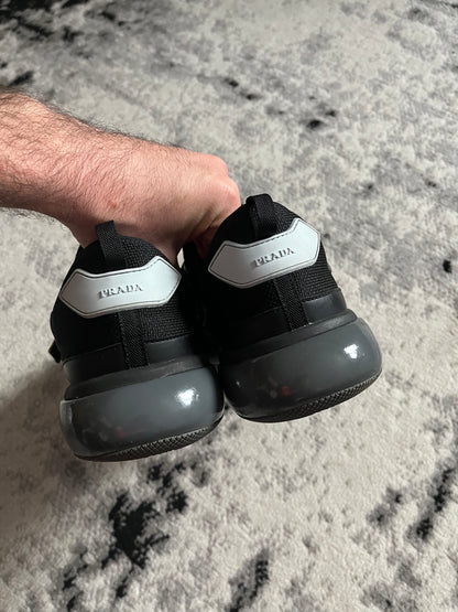 Prada Cloud Bust Dark Energy (42eu/us8,5)