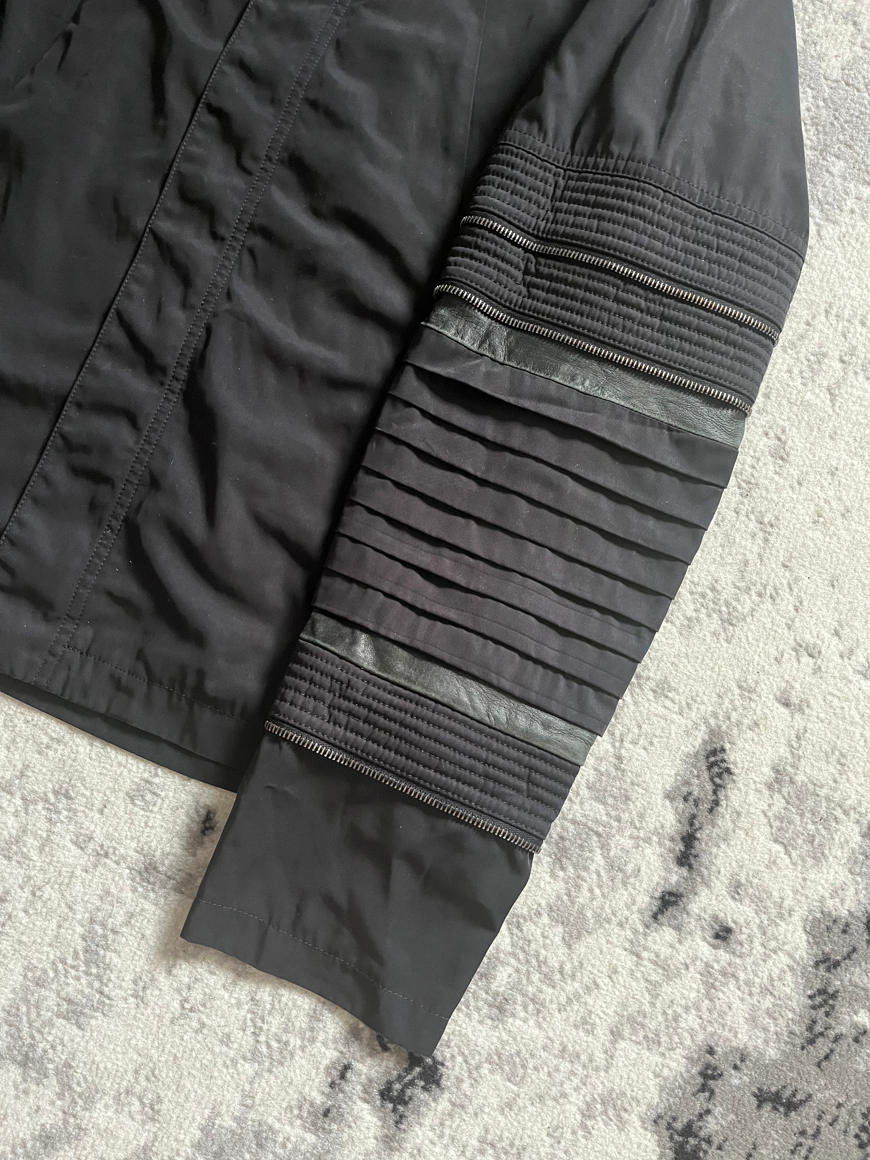 SS2011 Givenchy Black Windbreaker Minimalist Jacket (M)