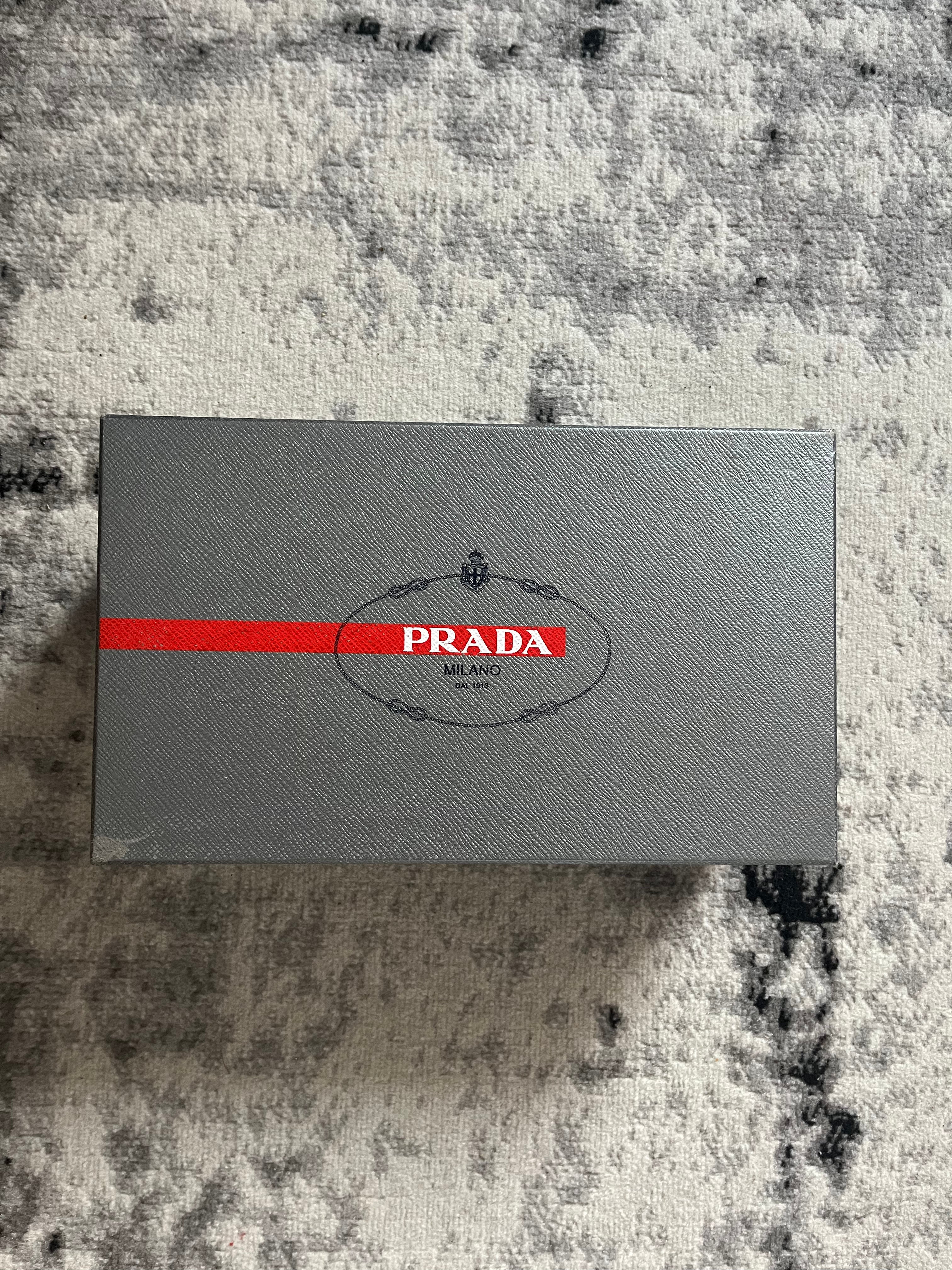 プラダ プレミアム ブラック レザー ブーツ (42eu/us8,5)