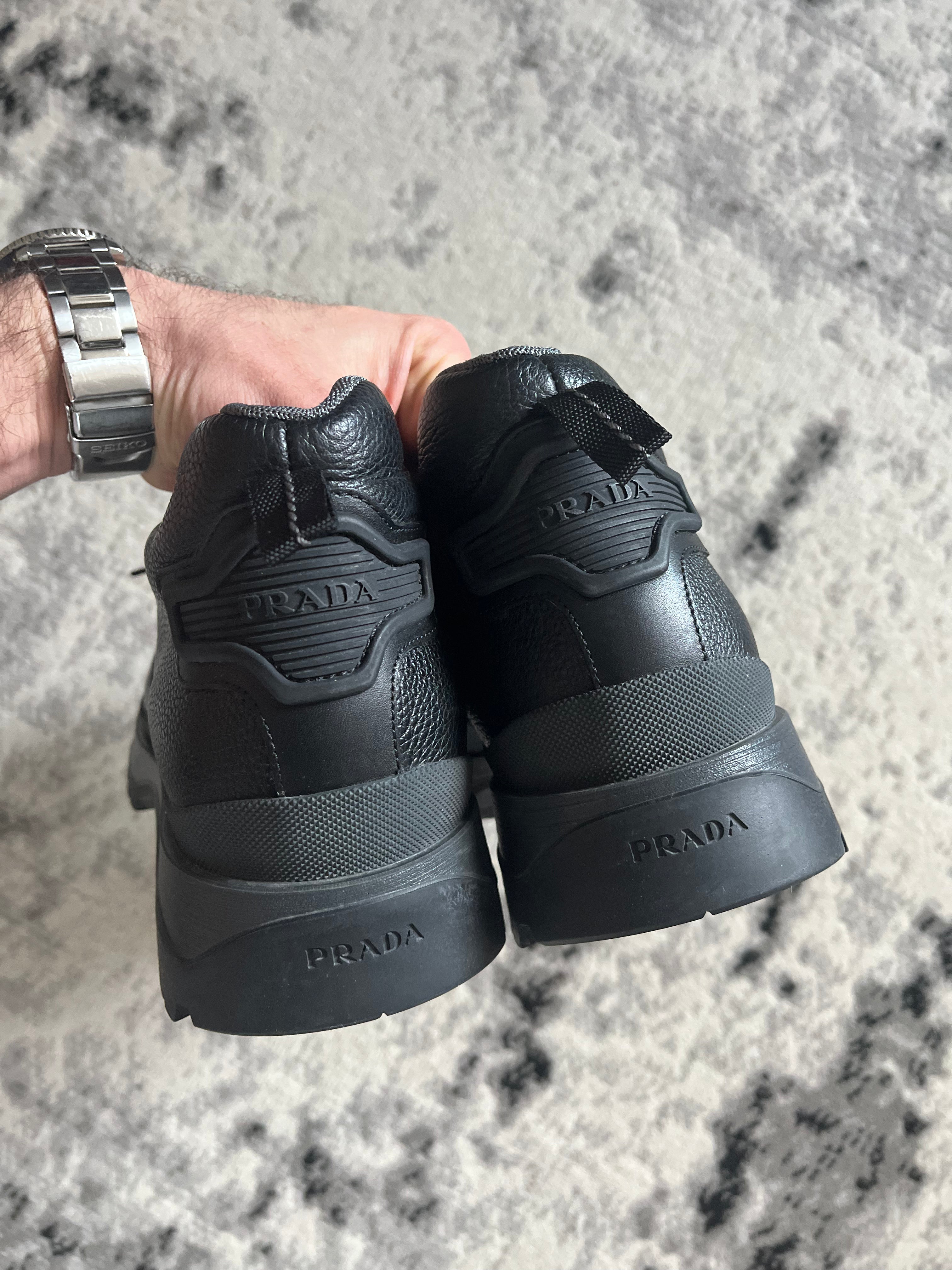 プラダ プレミアム ブラック レザー ブーツ (42eu/us8,5)