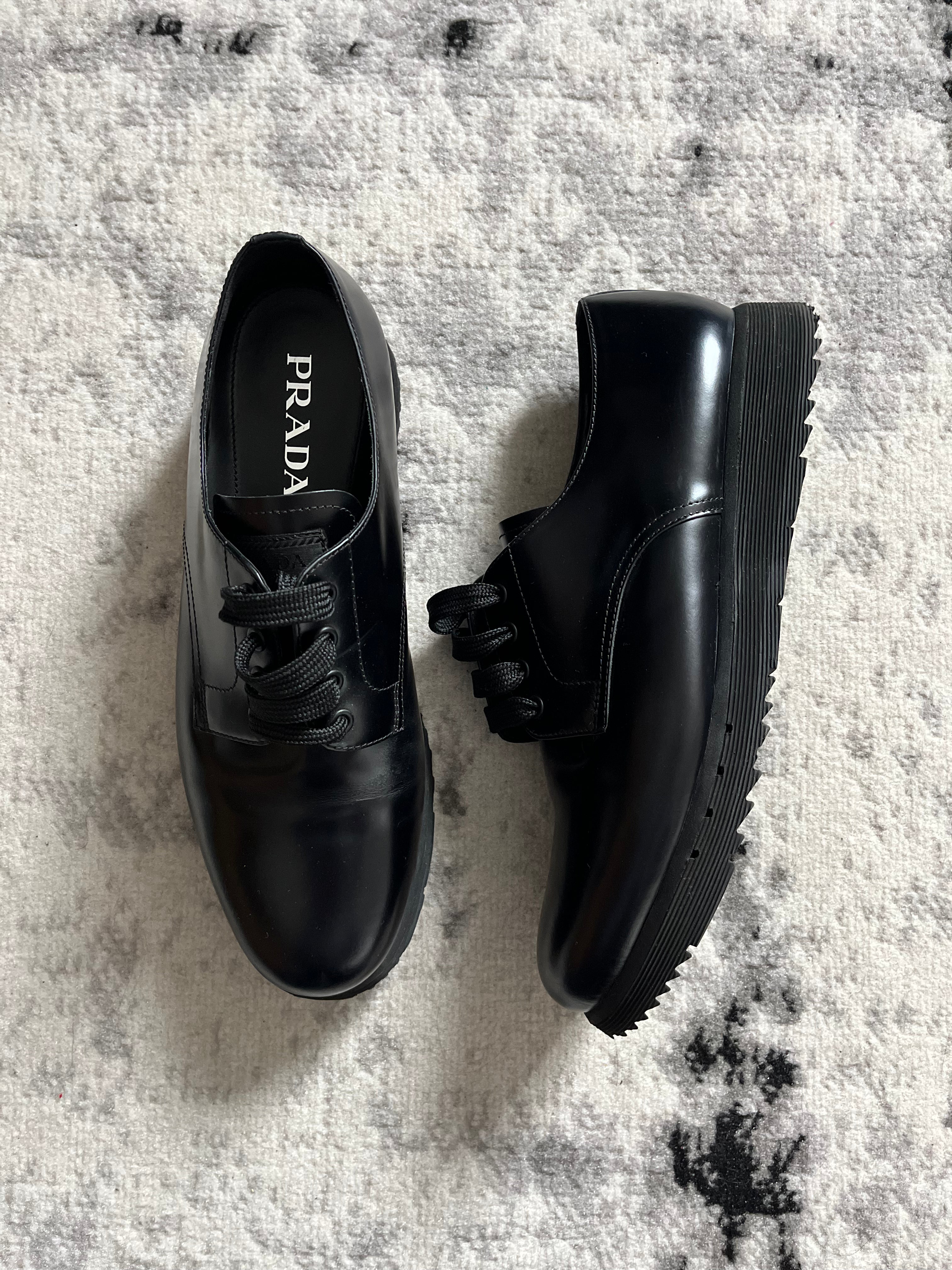 Prada Black Leather Derby Shoes (43eu/us9.5)