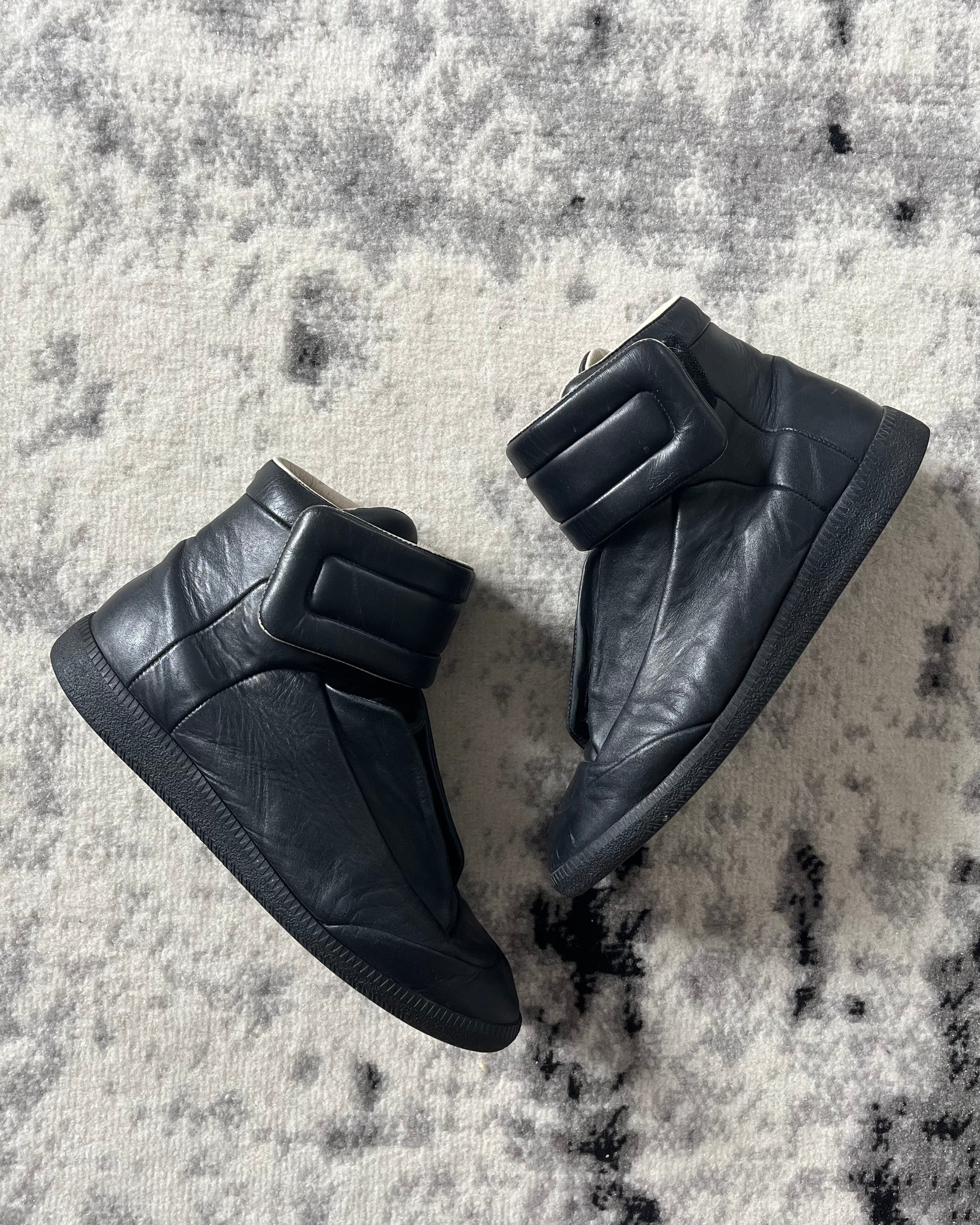 Maison Margiela Future Dark Shadow (40eu/7us)