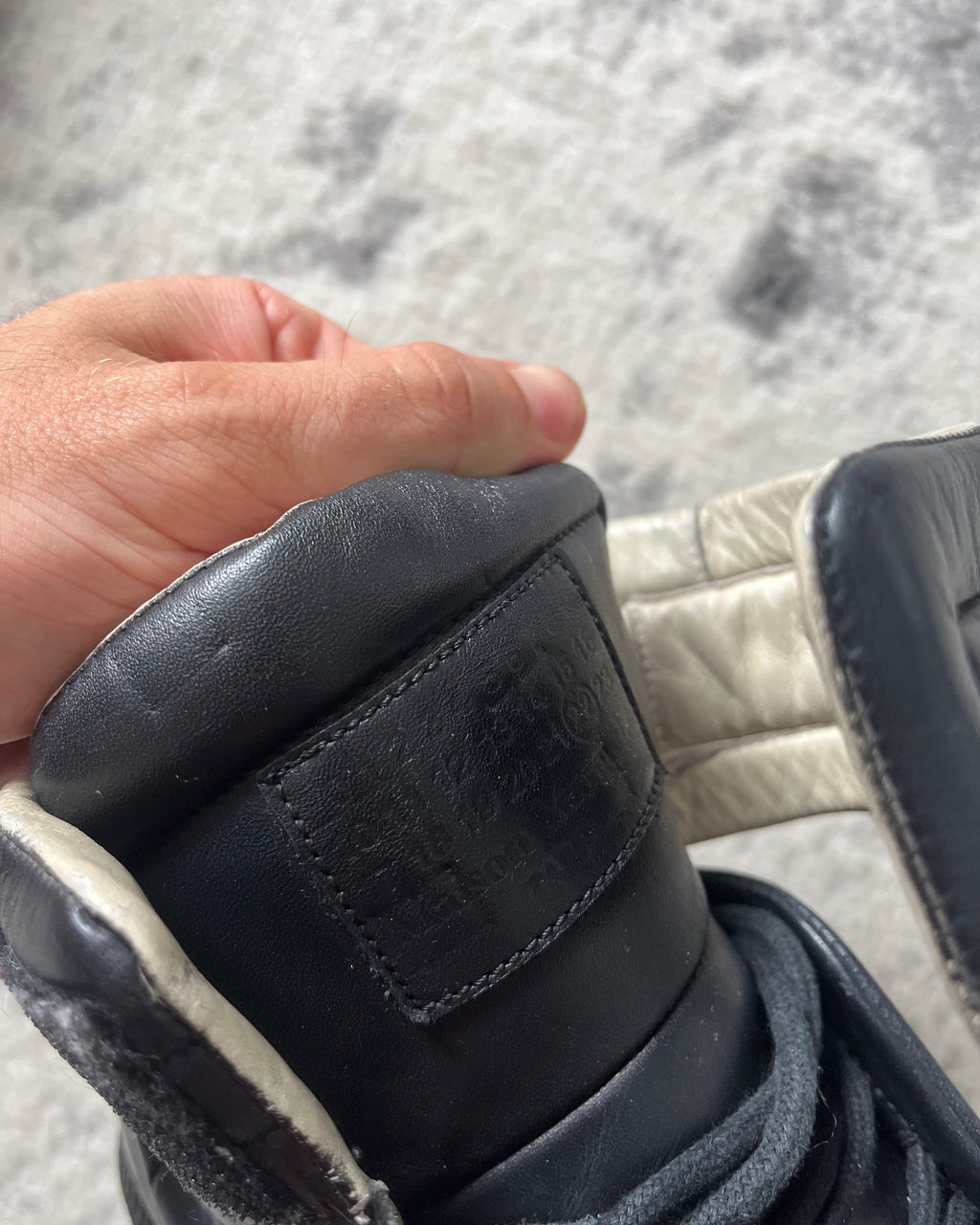 Maison Margiela Future Dark Shadow (40eu/7us)