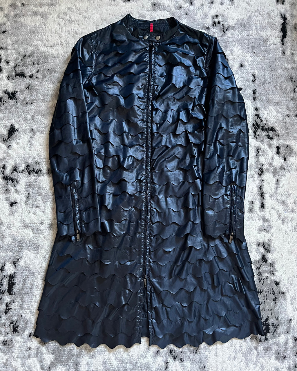 2015年秋冬エンポリオ アルマーニ ネイビー レリーフ 防水 トレンチ (S/M) 