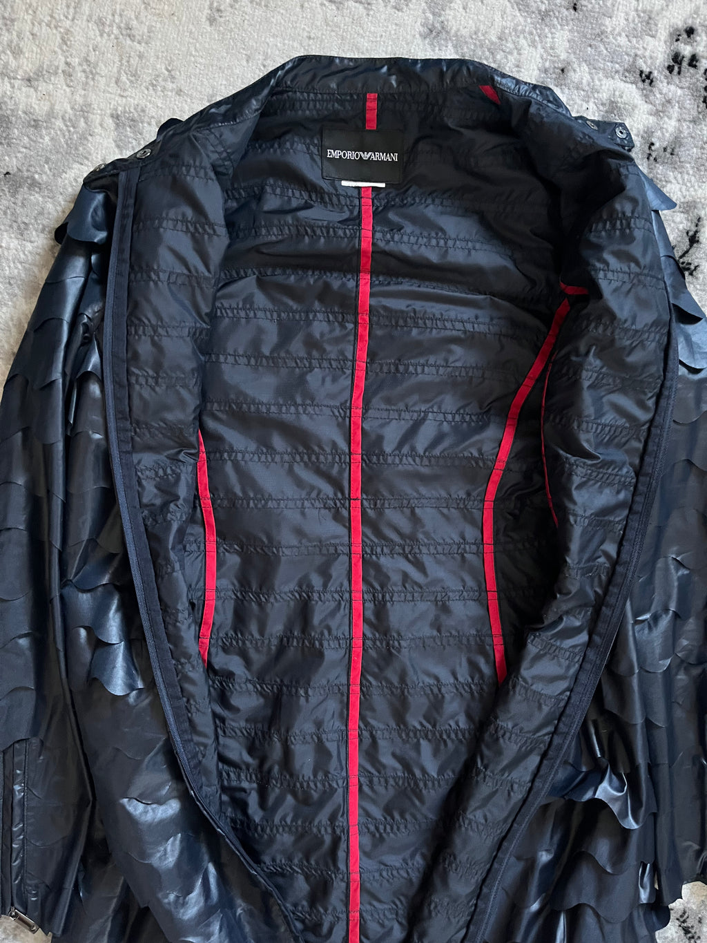 2015年秋冬エンポリオ アルマーニ ネイビー レリーフ 防水 トレンチ (S/M) 