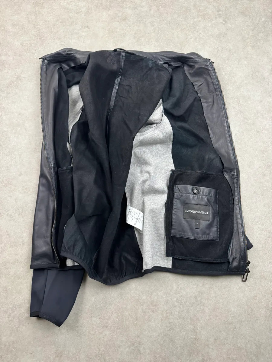 AW2023 Emporio Armani Dark Navy Leather Contrast Tech-Sleeve Leather Jacket exWNvLnf 6