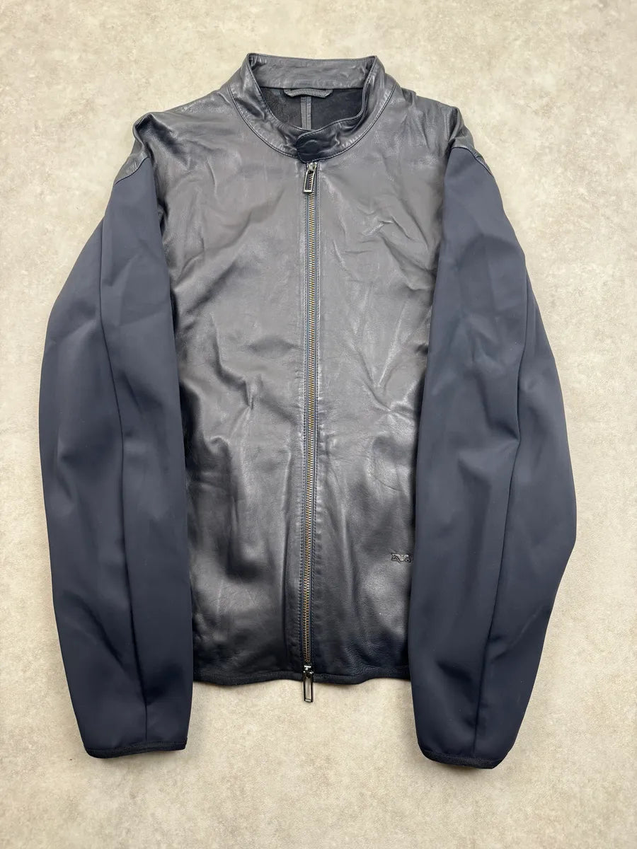 AW2023 Emporio Armani Dark Navy Leather Contrast Tech-Sleeve Leather Jacket exWNvLnf 3