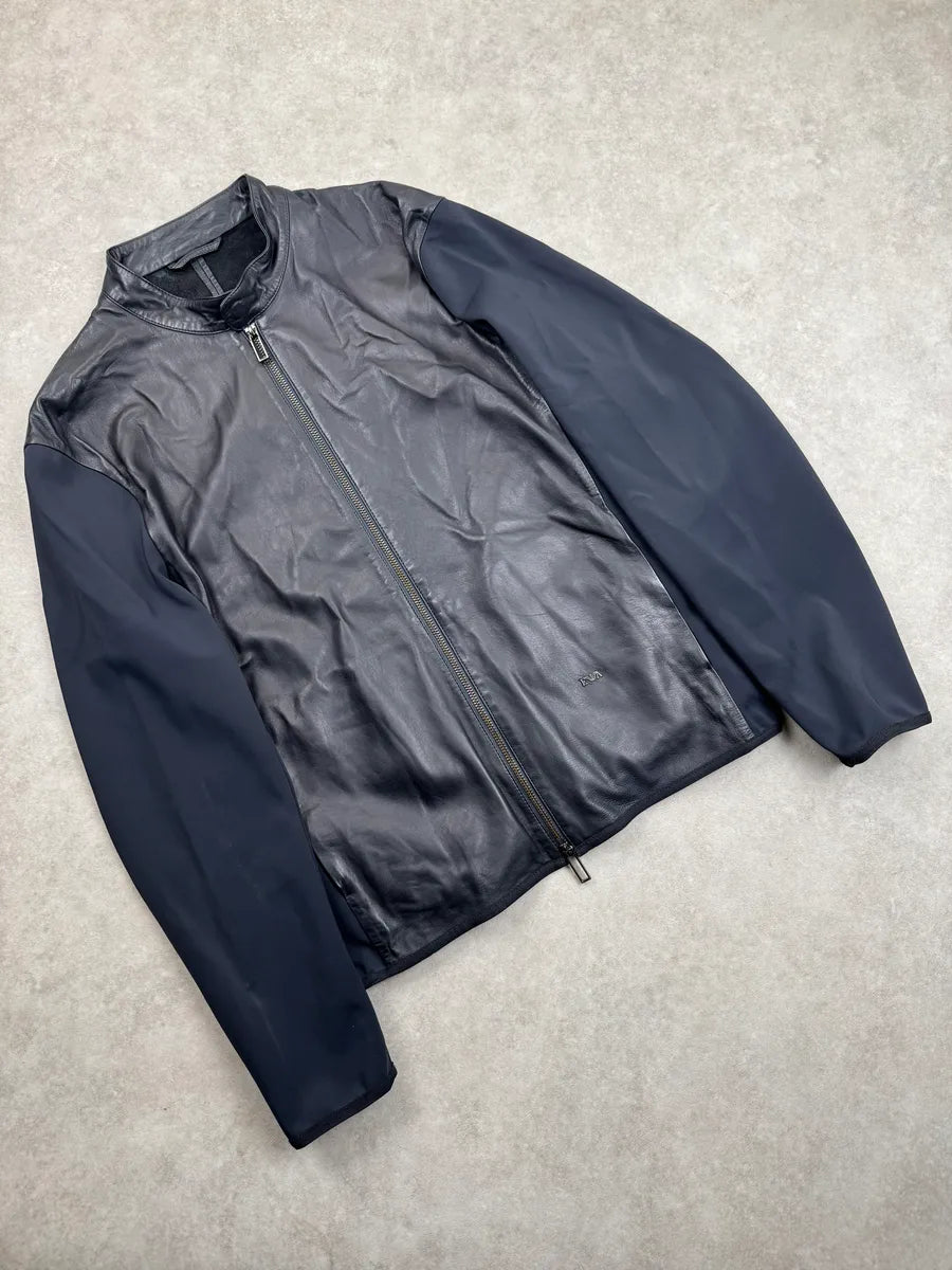 AW2023 Emporio Armani Dark Navy Leather Contrast Tech-Sleeve Leather Jacket exWNvLnf 4