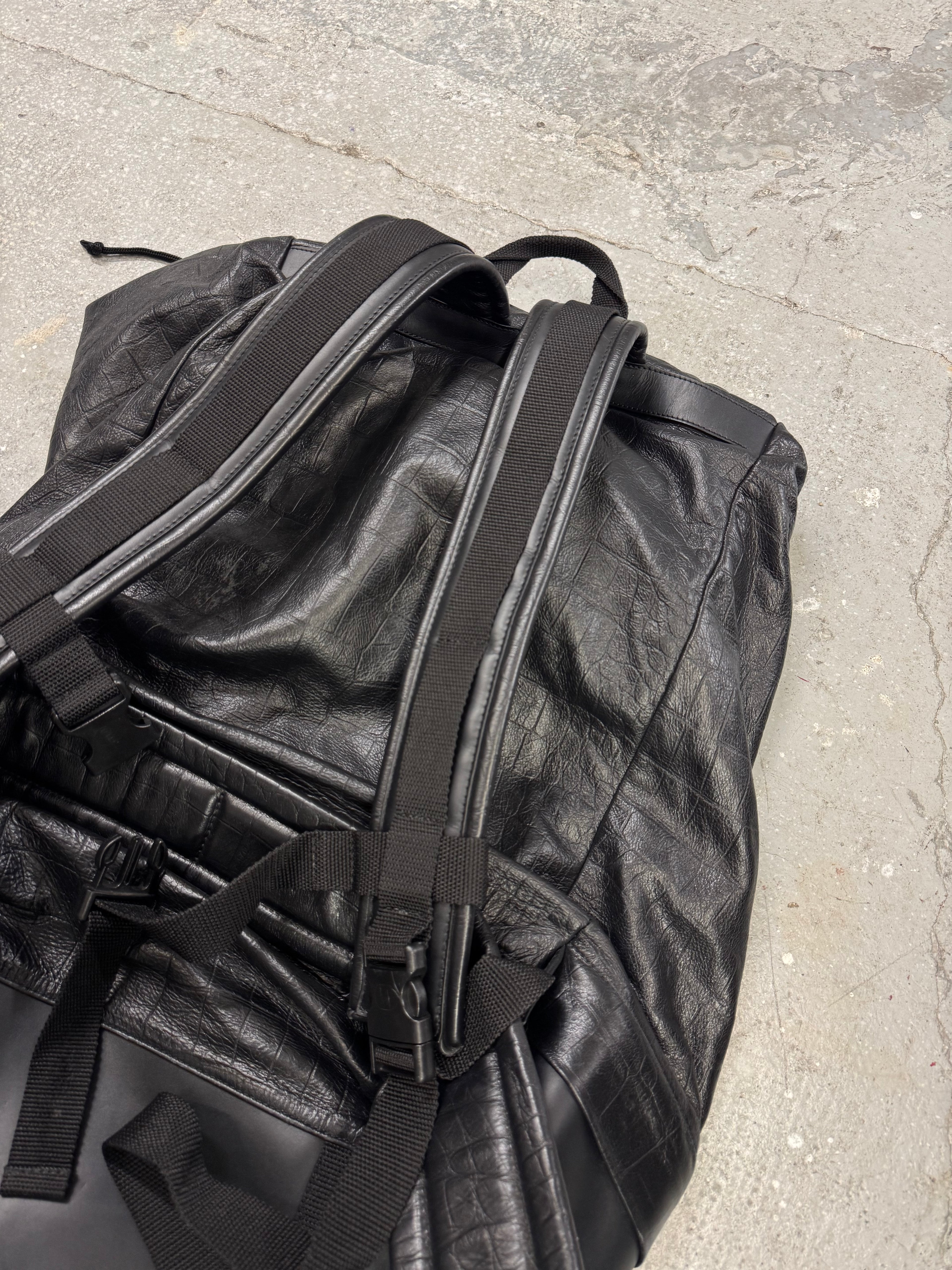AW2016 Emporio Armani XXL Black Bovine Leather Backpack (OS)