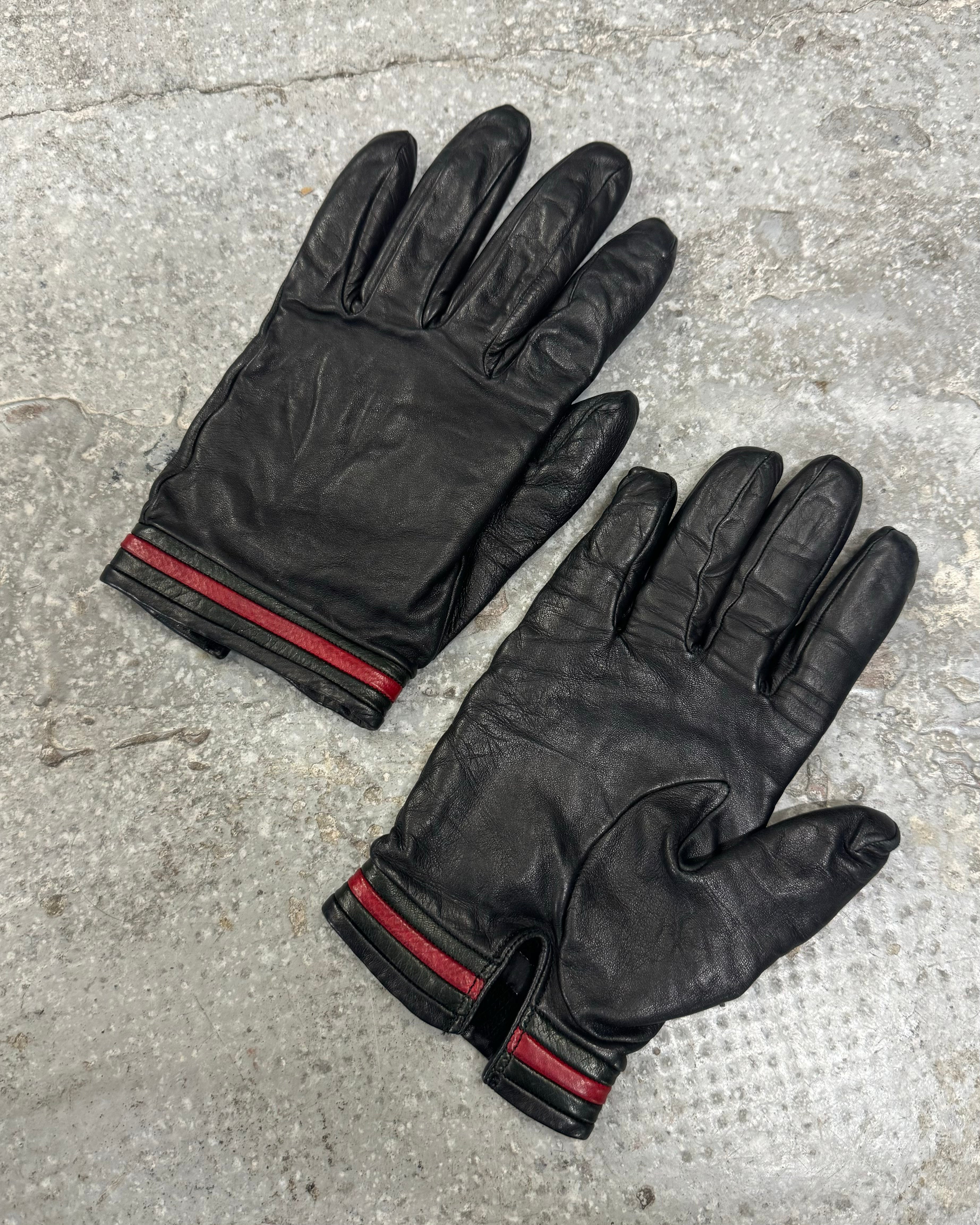 2000s Gucci Black Italian Leather Gloves (OS)