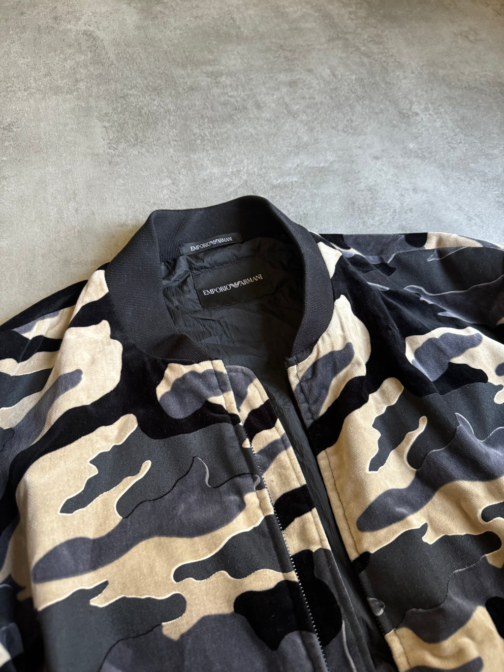 AW2020 Emporio Armani Military Camo Navy Bomber Jacket – Dolce AW2020 Emporio Armani Military Camo Navy Bomber Jacket – Dolce