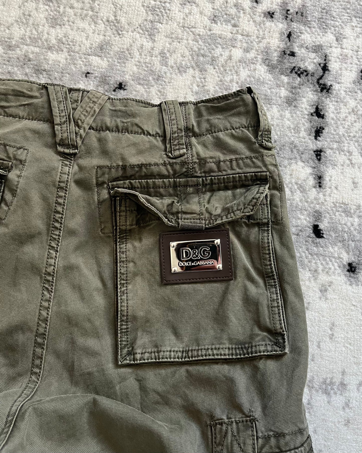 FW06 Dolce & Gabbana Olive Cargo Shorts (L)