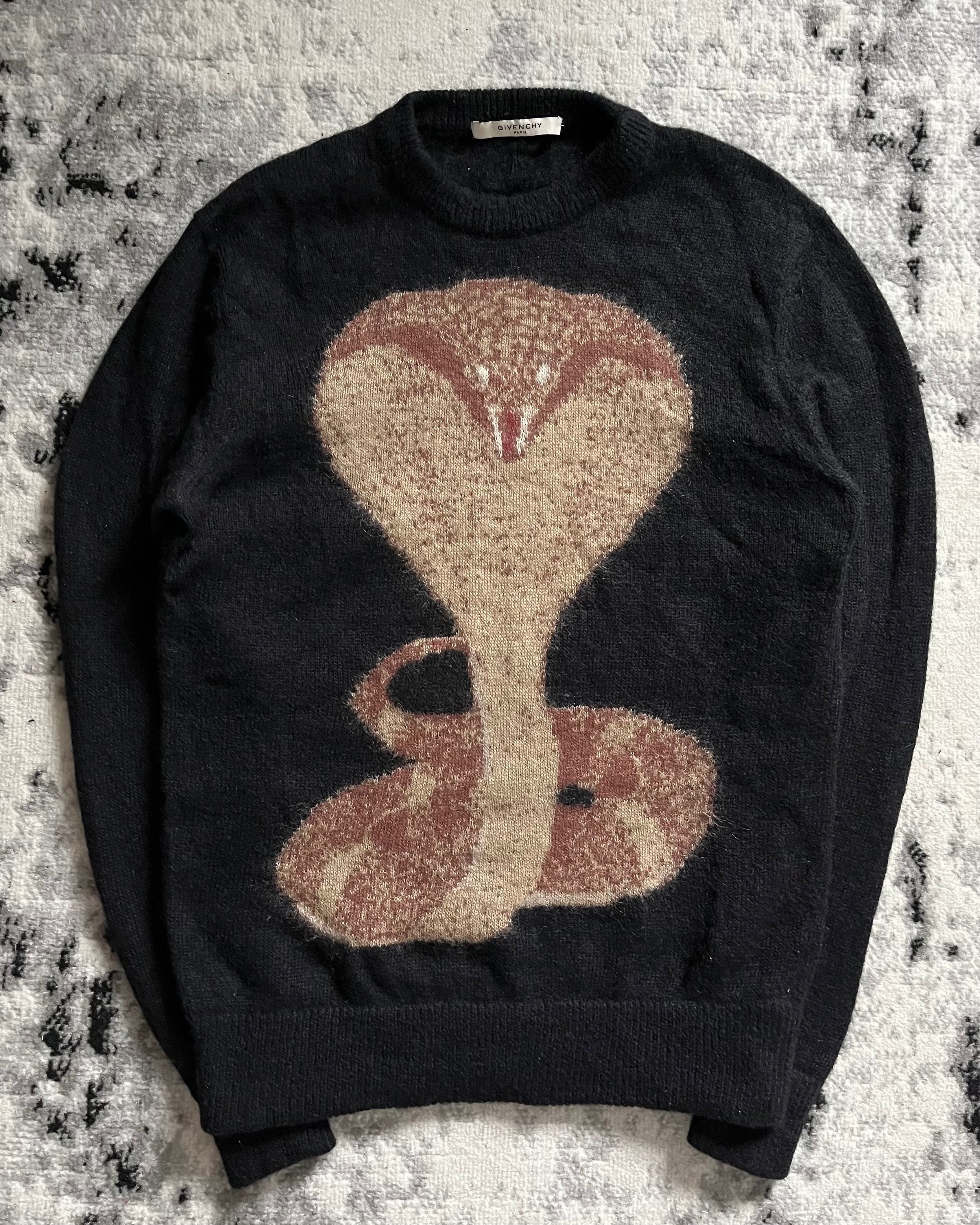 AW2016 Givenchy Cobra Mohaur Sweater by Riccardo Tisci L Dolce