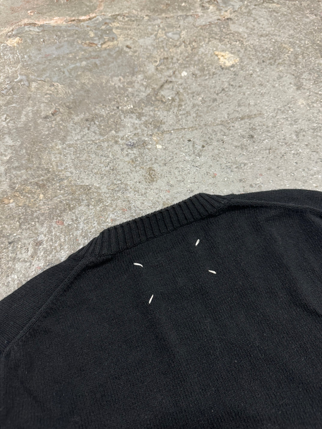 SS2017 Maison Margiela Black Lined Sweater (M)