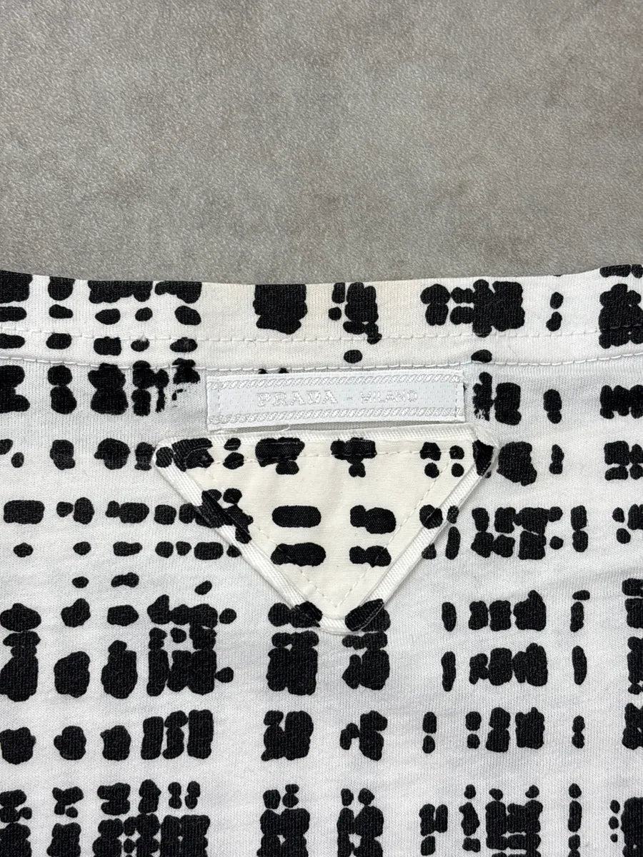 SS2011 Prada White Abstract Grid Boat Neck T-Shirt IQAxjgvz 7
