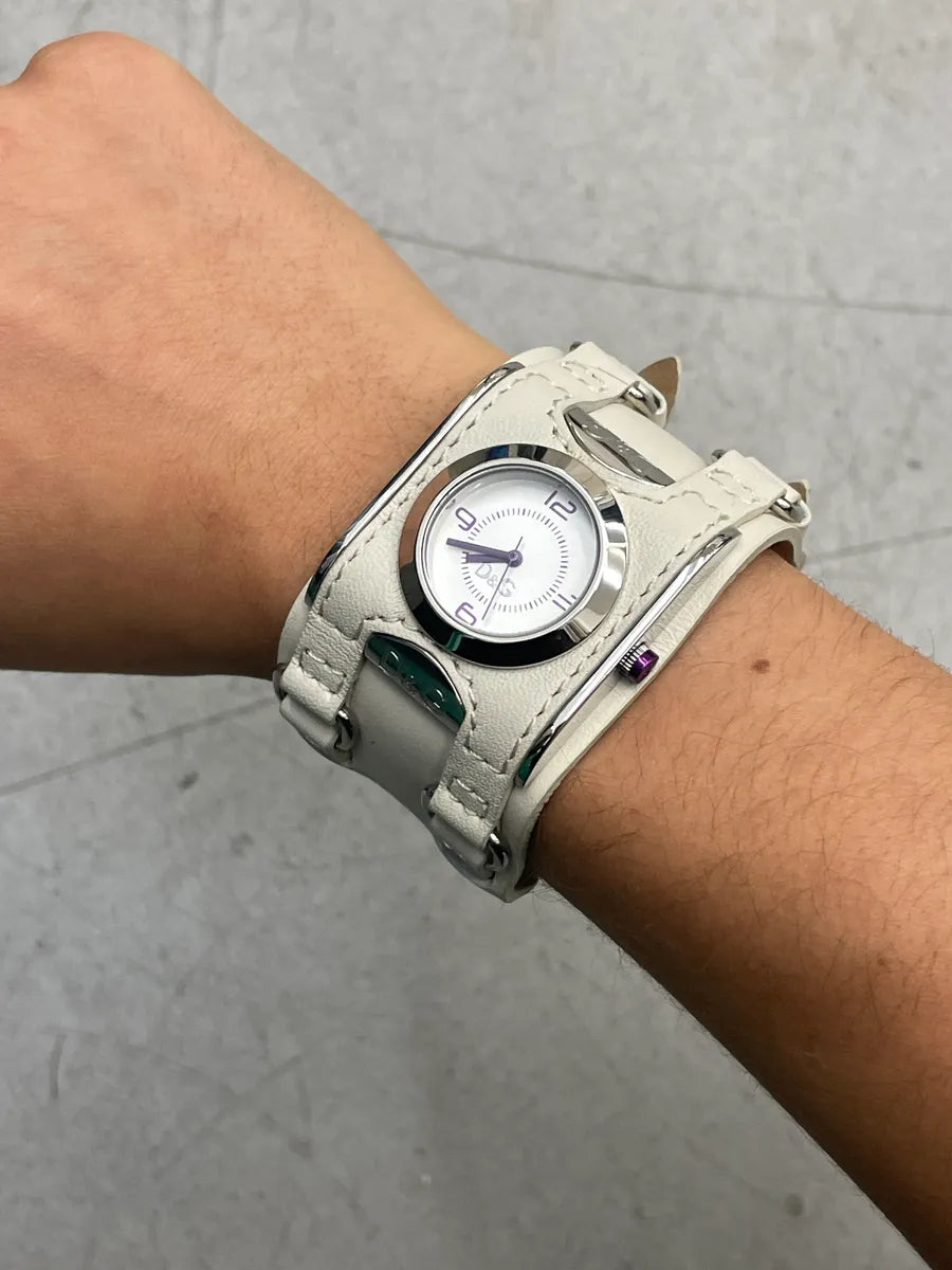 2000s Dolce & Gabbana White Leather Cuff Strap Logo Watch Iffasqoy 2