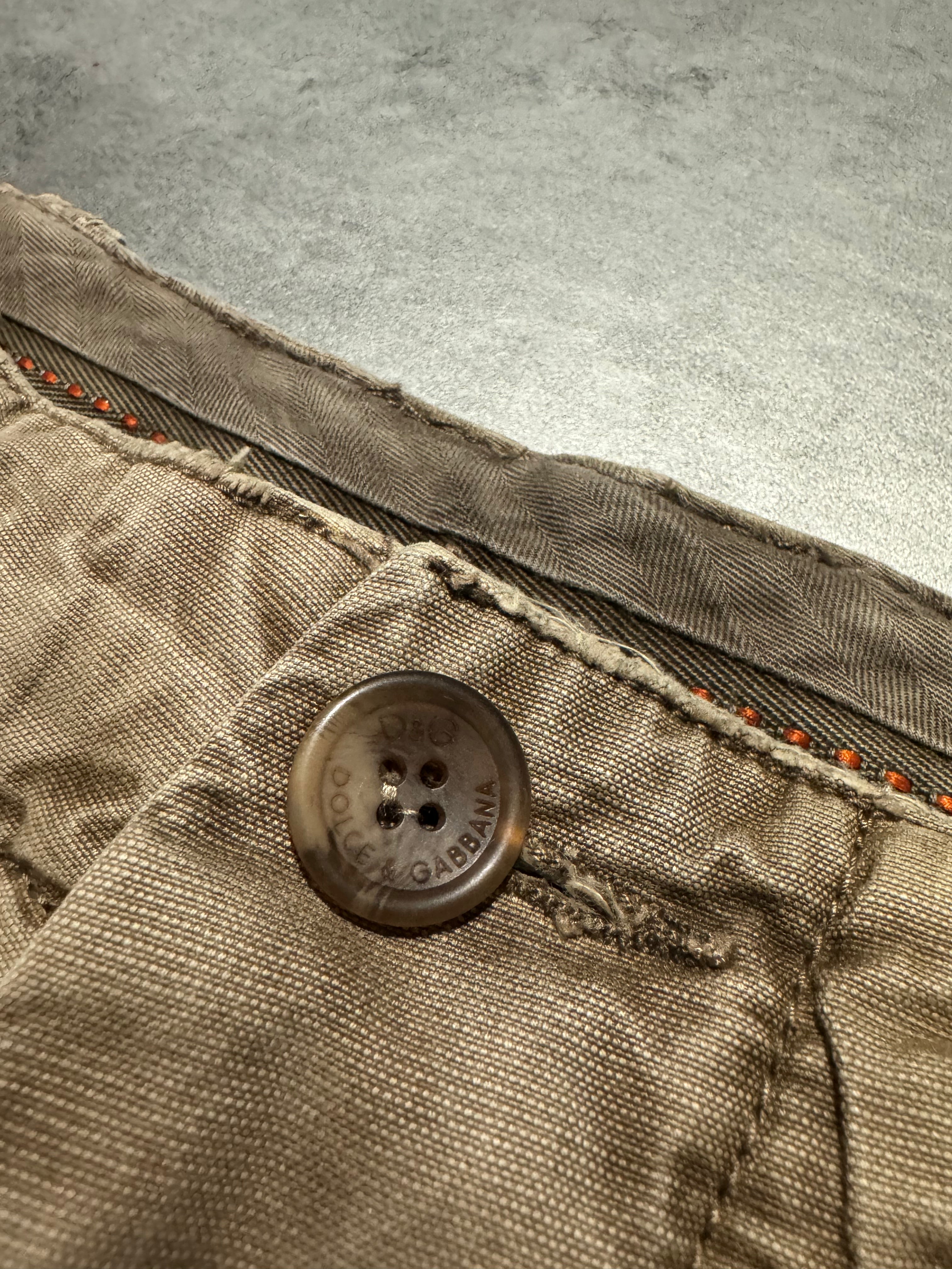 FW2006 Dolce & Gabbana Multi Pockets Cargo Beige Shorts (M) - 5