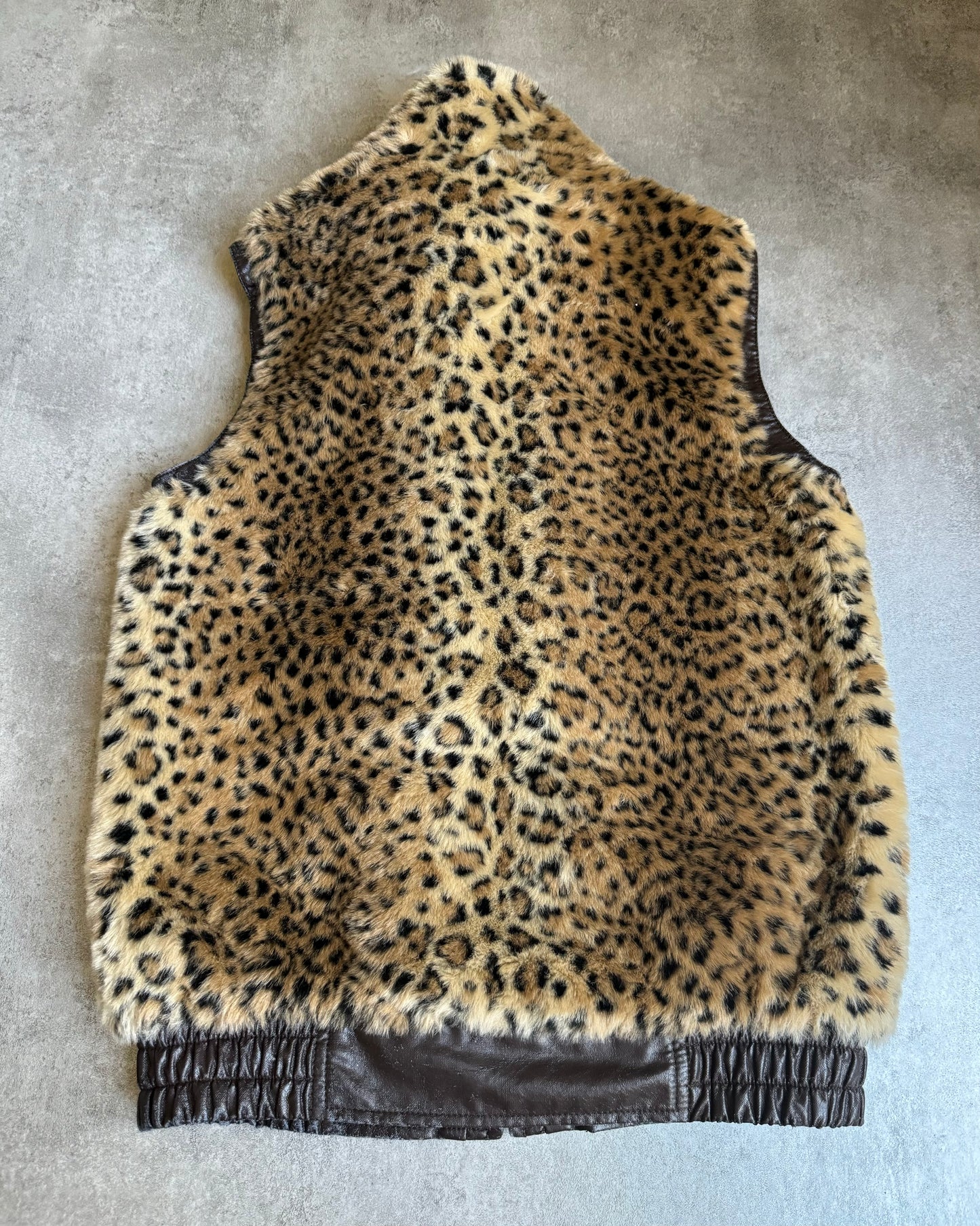 2000s Balmain Sleeveless Leopard Fur Vest (S) - 2