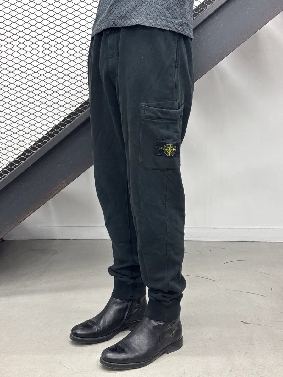 Stone Island Black Compass Patch Cargo Jogger Pants KUkesoZk 0