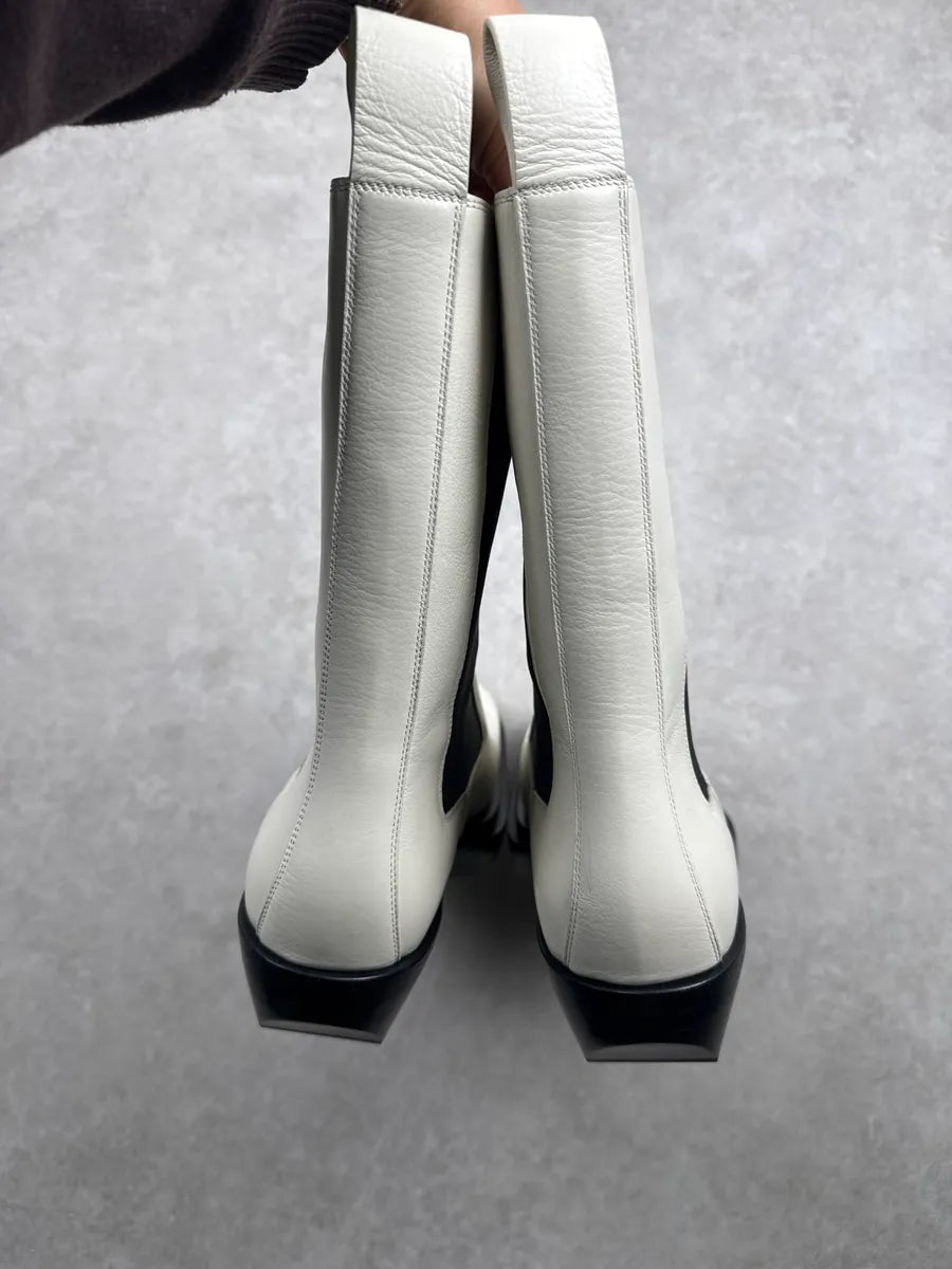 Bottega Veneta Off-White Leather Square Toe Platform Chelsea Boots KwUlKiQg 5