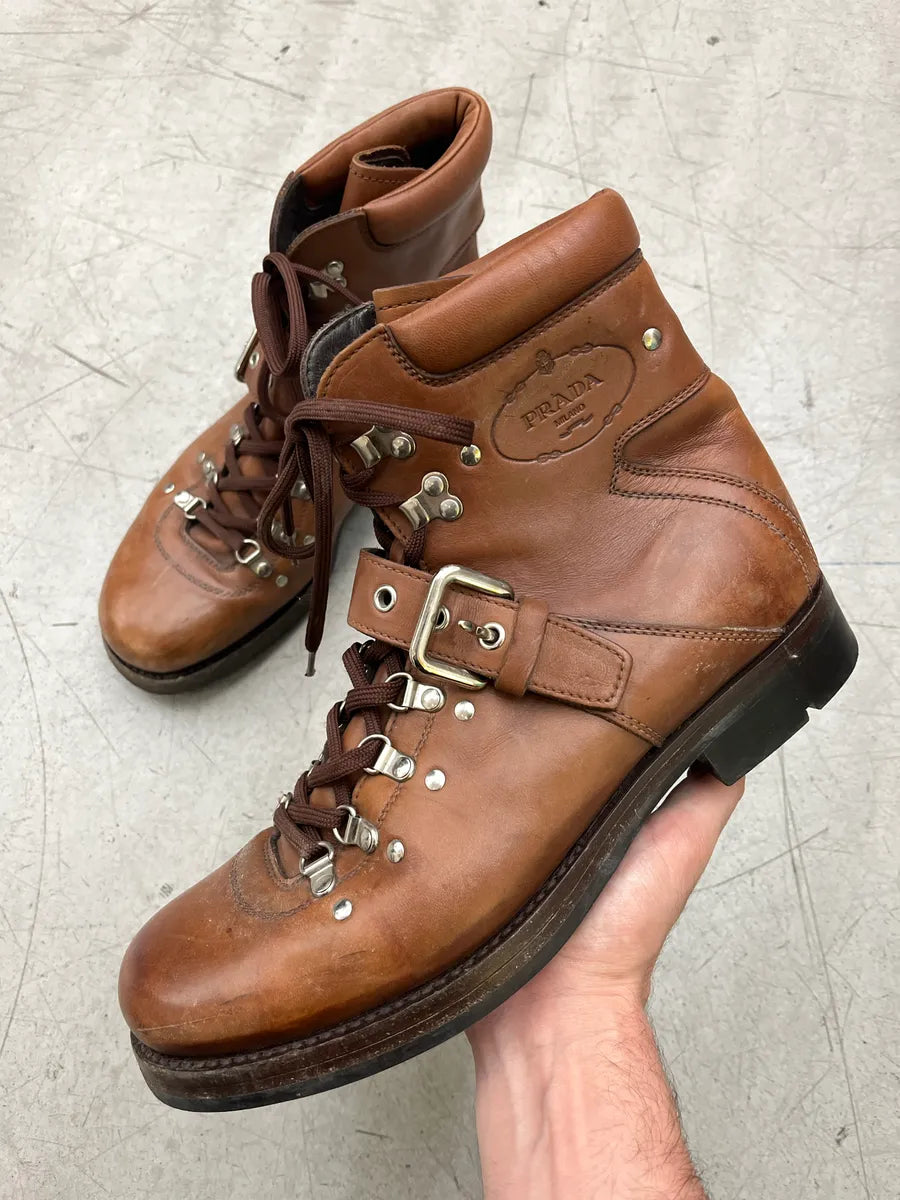 2000s Prada Hiking Lace-Up Brown Leather Boots MGpQJrEl 0