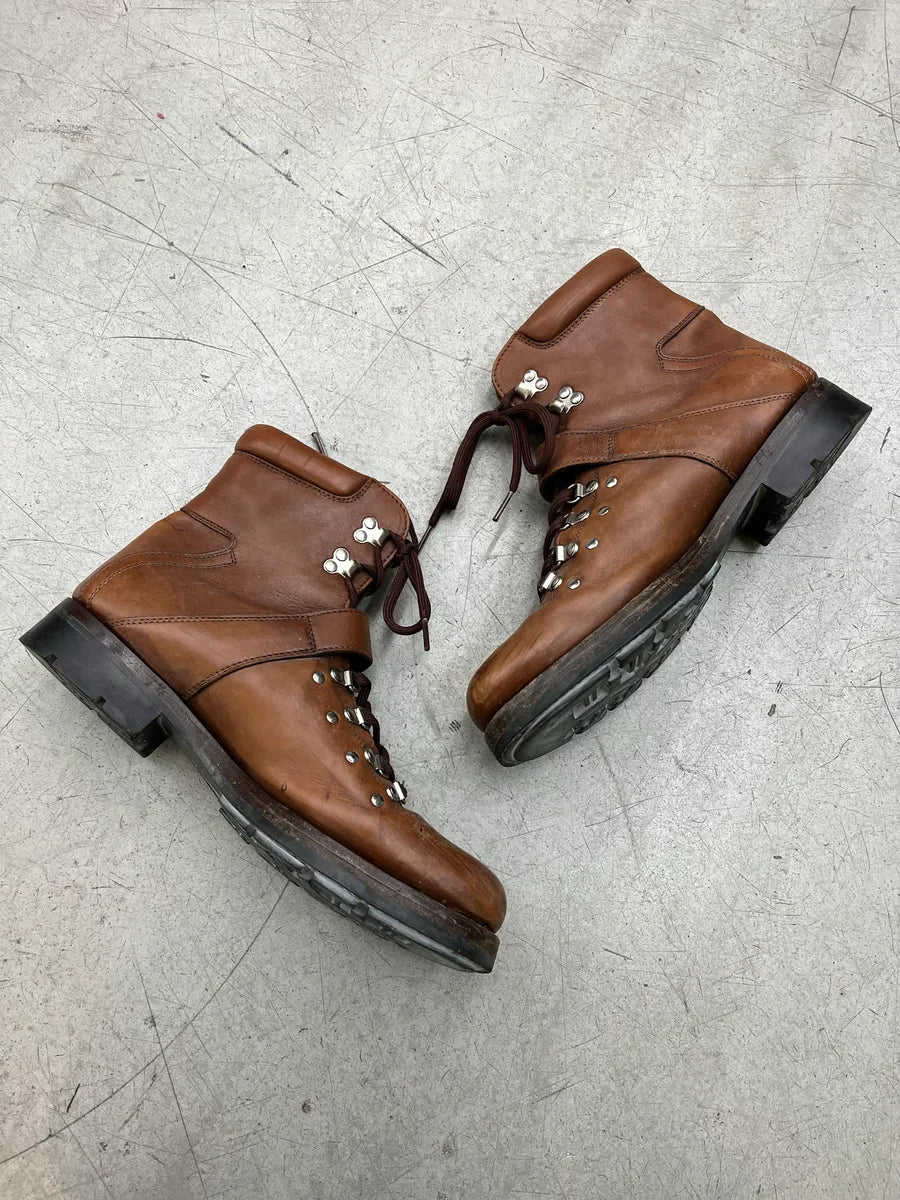 2000s Prada Hiking Lace-Up Brown Leather Boots MGpQJrEl 2