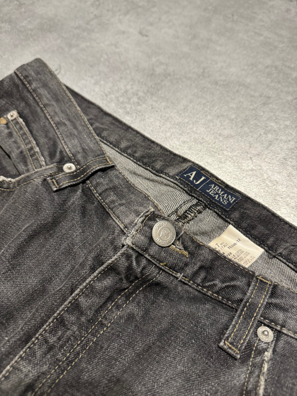 2000s Armani Grey Large Cozy Denim Jeans (L) - 7