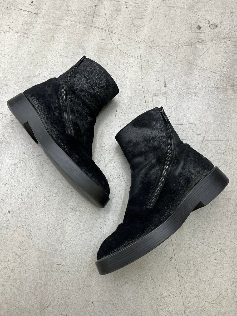 AW2022 Ann Demeulemeester Black Calf Hair Side-Zip Boots NNBnCFcL 1