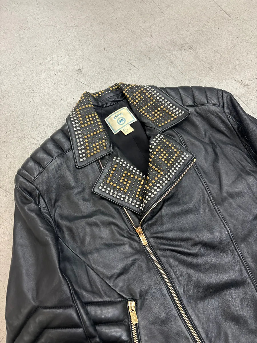 AW2011 Versace x H&M Black Leather Studded Leather Biker Jacket NiuvdHGG 3