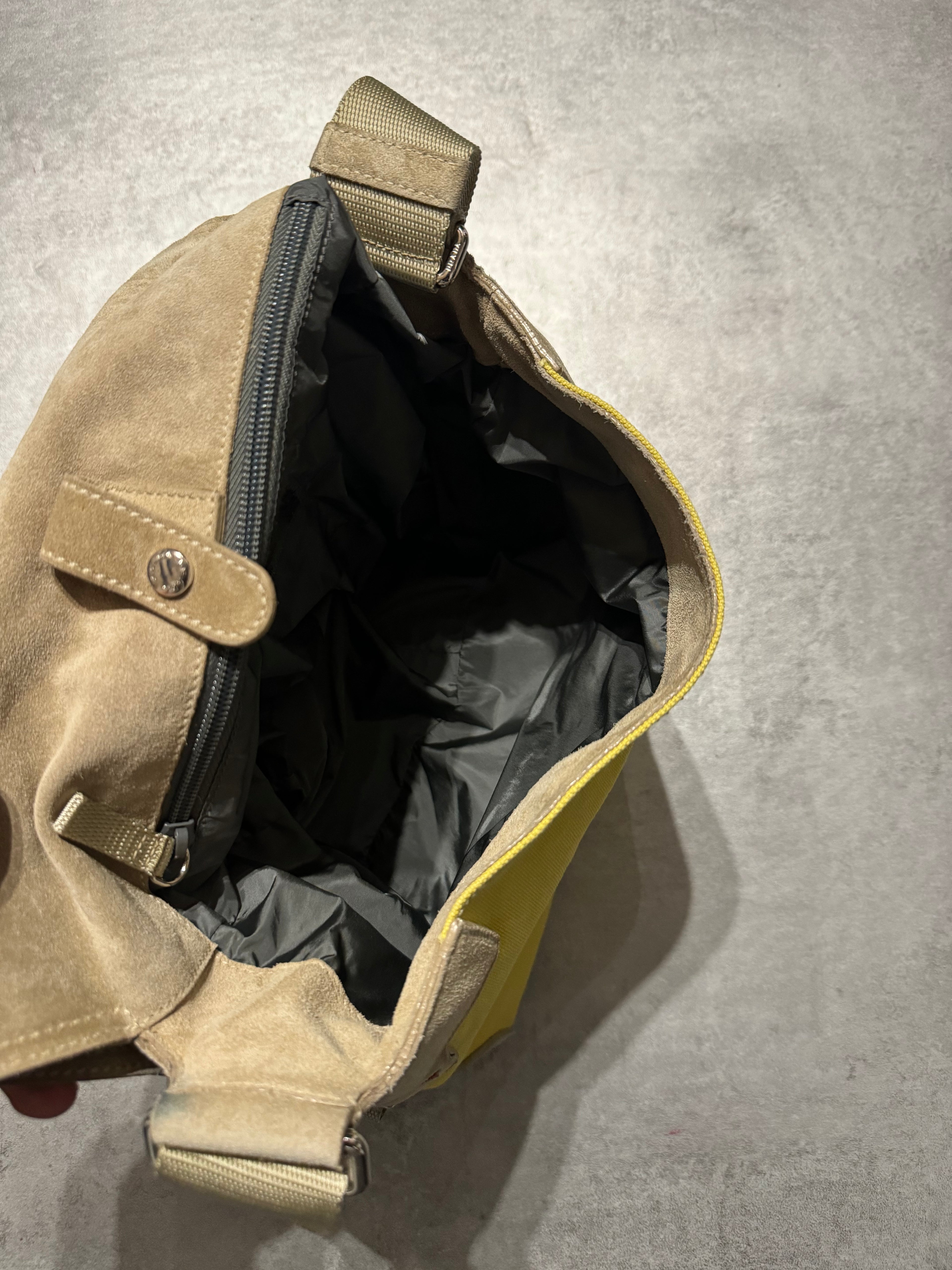 2000s Prada Linea Rossa Yellow Shoulder Bag (OS) - 4