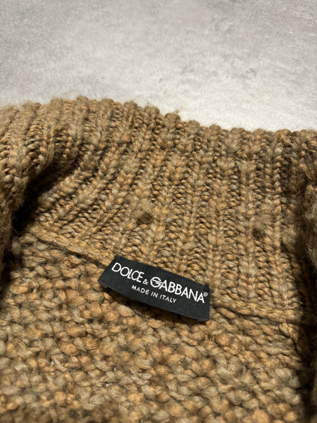 AW2008 Dolce & Gabbana Wool & Alpaga Buttoned Sweater (M/L) - 9
