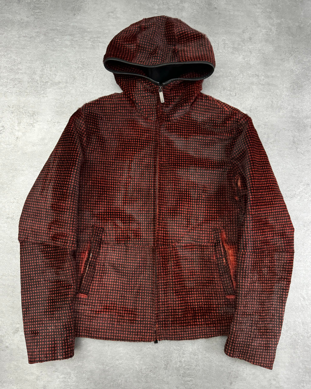 ジャケット・アウター AW2013 EMPORIO ARMANI Goat Fur Jacket FW2013 Emporio Armani Goat Fur Black & Red Hooded Avant-Garde