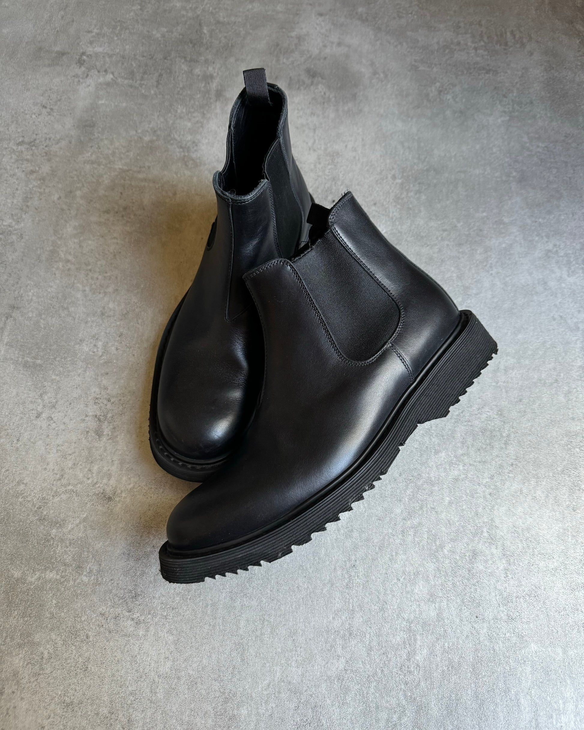 Prada Black Chelsea Leather Boots  (39) - 2