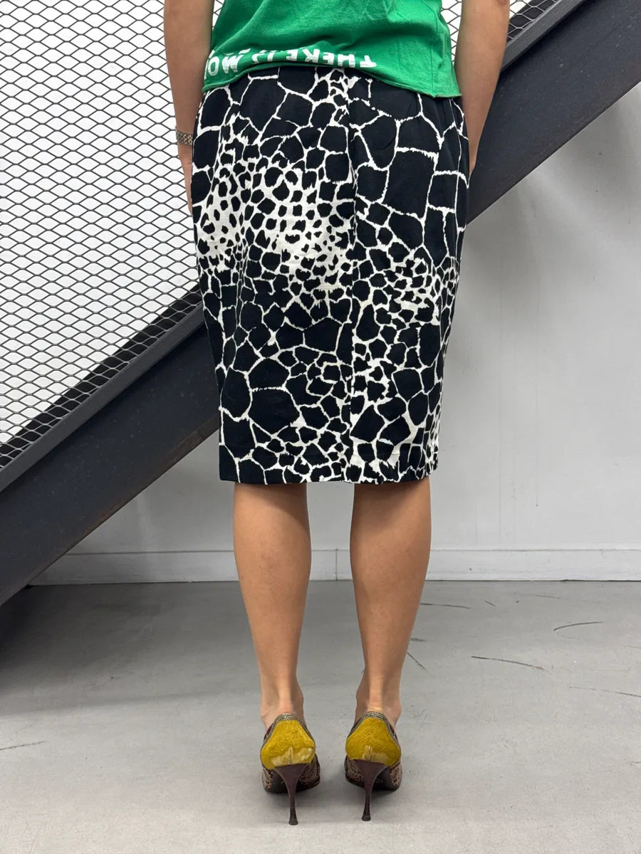 1990s Yves Saint Laurent Black & White Giraffe Print Skirt QJYKrWfq 2