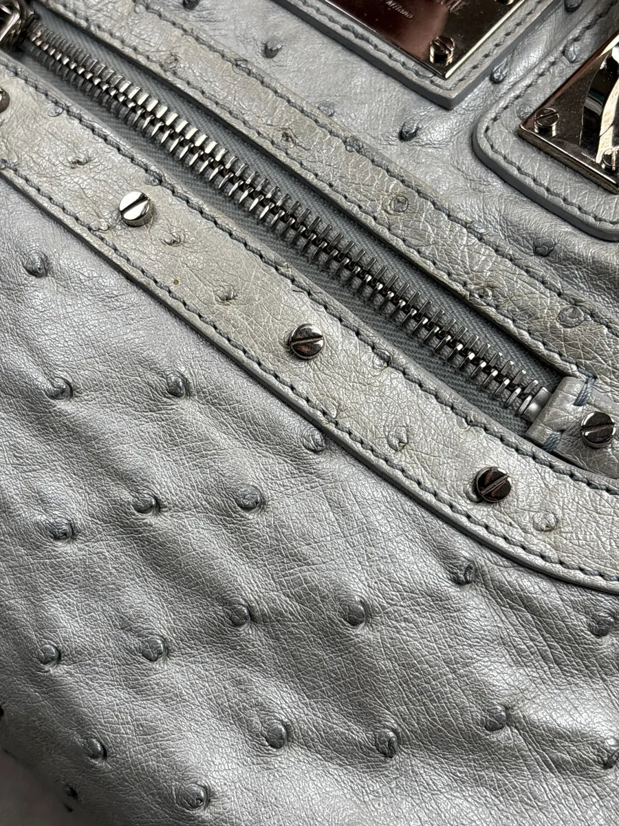 1990s Gianni Versace Couture Silver Leather Ostrich-Embossed Tassel Handle Bag QgmFcRrw 9