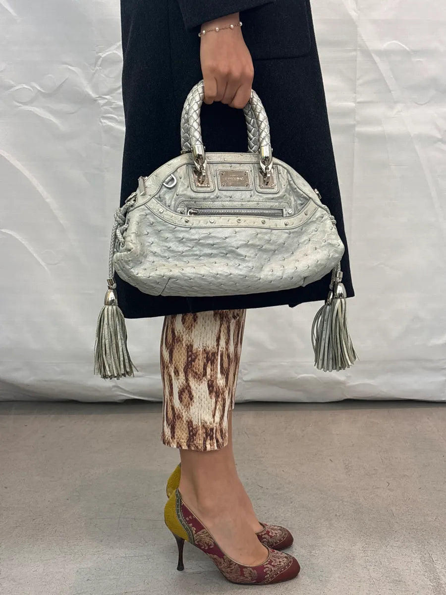 1990s Gianni Versace Couture Silver Leather Ostrich-Embossed Tassel Handle Bag QgmFcRrw 1