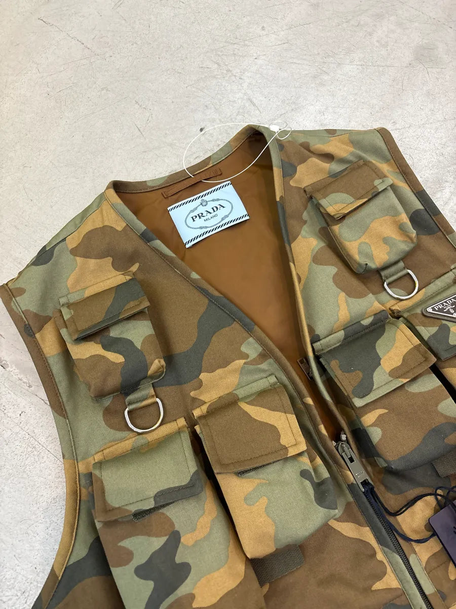 SS2024 Prada Camouflage Multi-Pocket Utility Cargo Vest QhhNHIGP 4