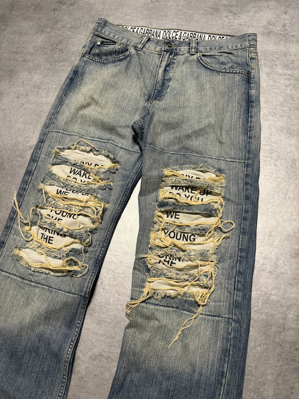 FW2005 Dolce & Gabbana Distressed Faded Poem Denim Jeans (L) - 8