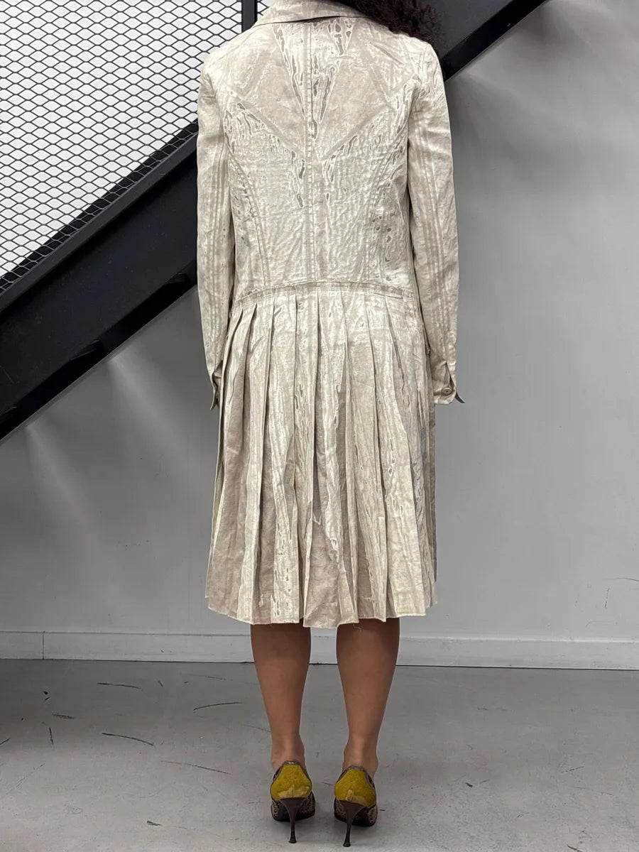 SS2006 Prada Light Grey & Beige Linen Textured Coated Pleated Long Coat QogpvNbw 3