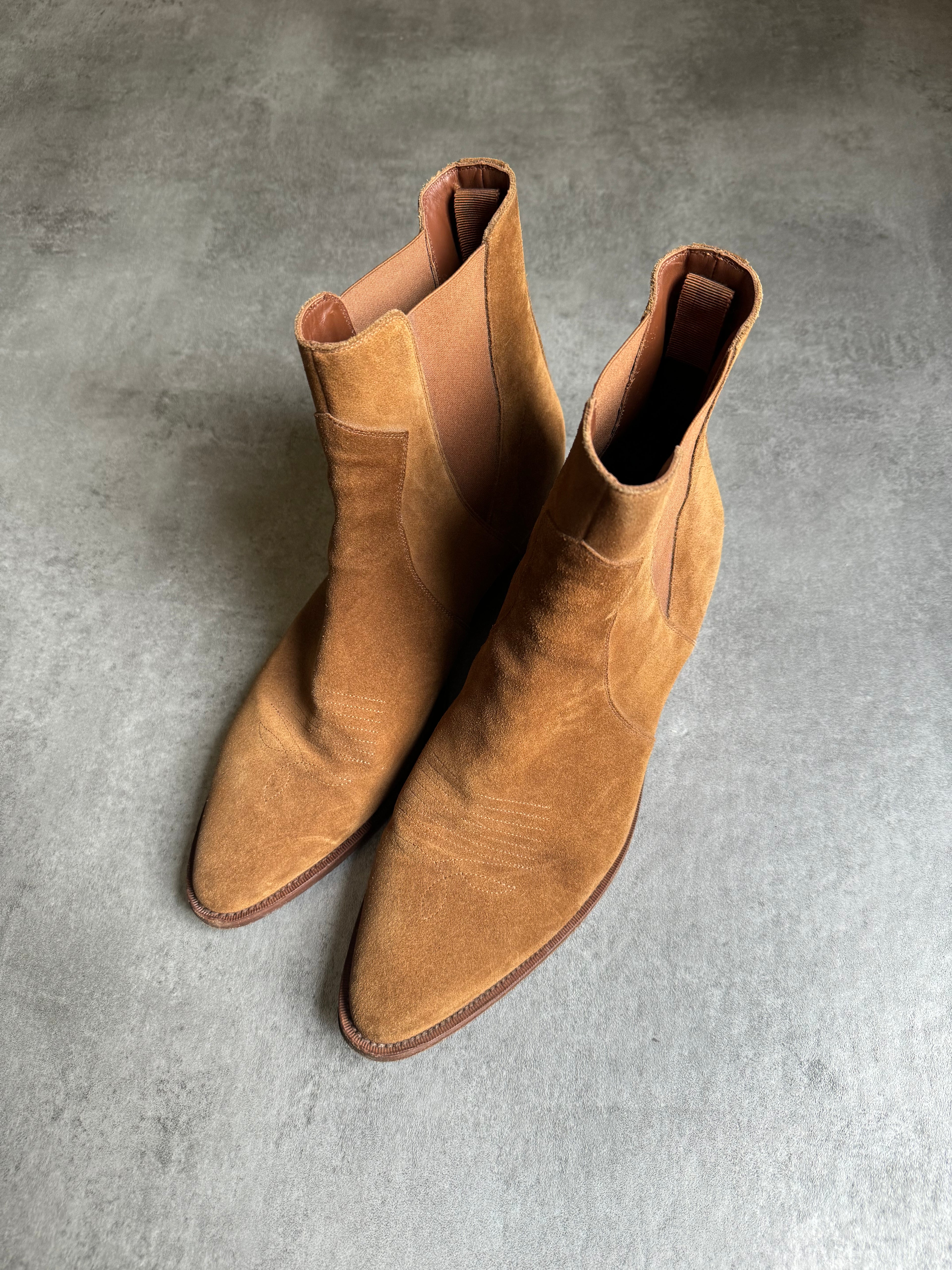 AW2020 Celine Jacno Chelsea Camargue Suede Calfskin Boots by Hedi Slimane (45) - 5