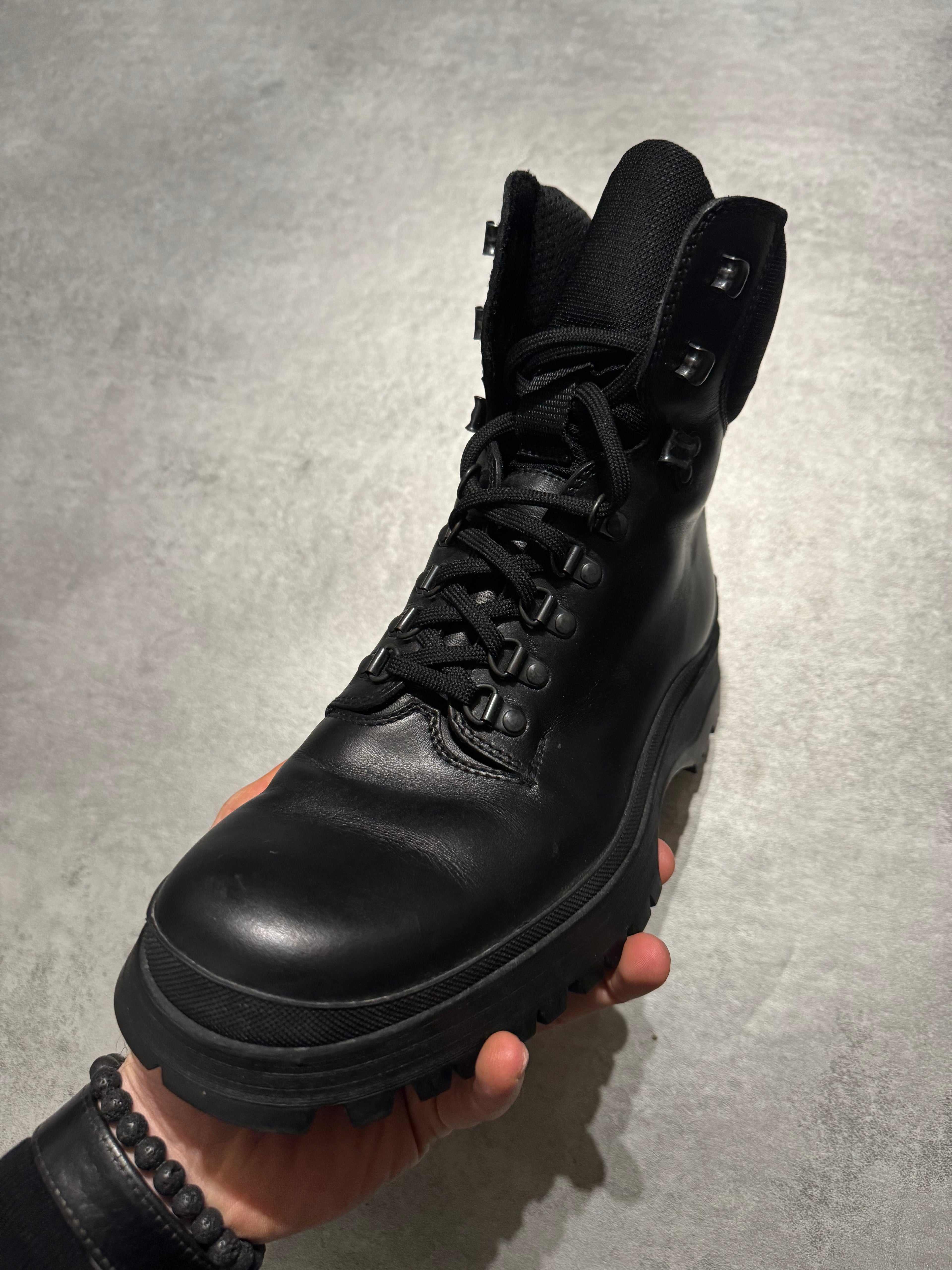 FW1999 Prada Black Leather Hiking Boots (42) - 4