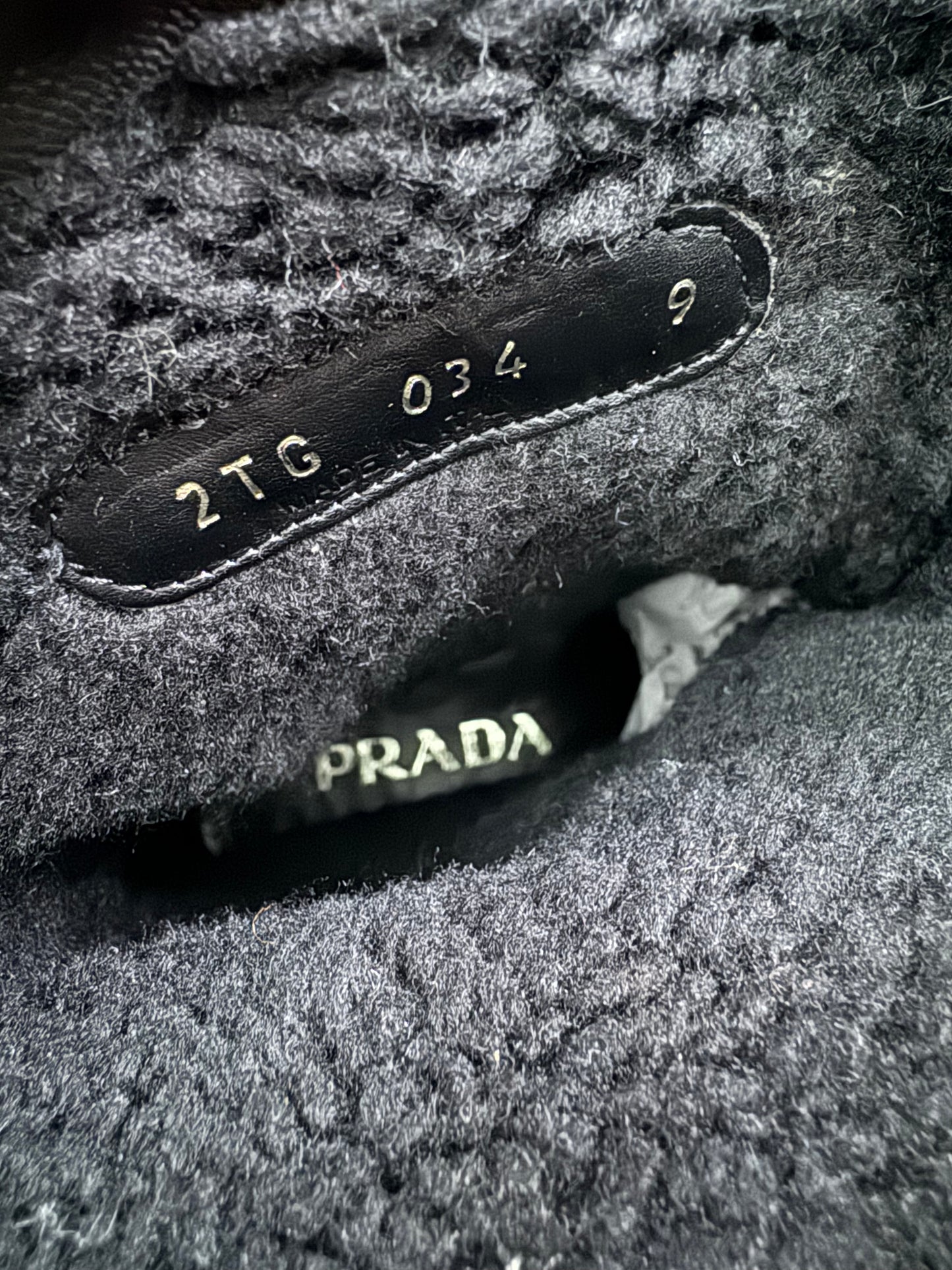 2000s Prada High Ski Hybride Cozy Leather Boots (44) - 7