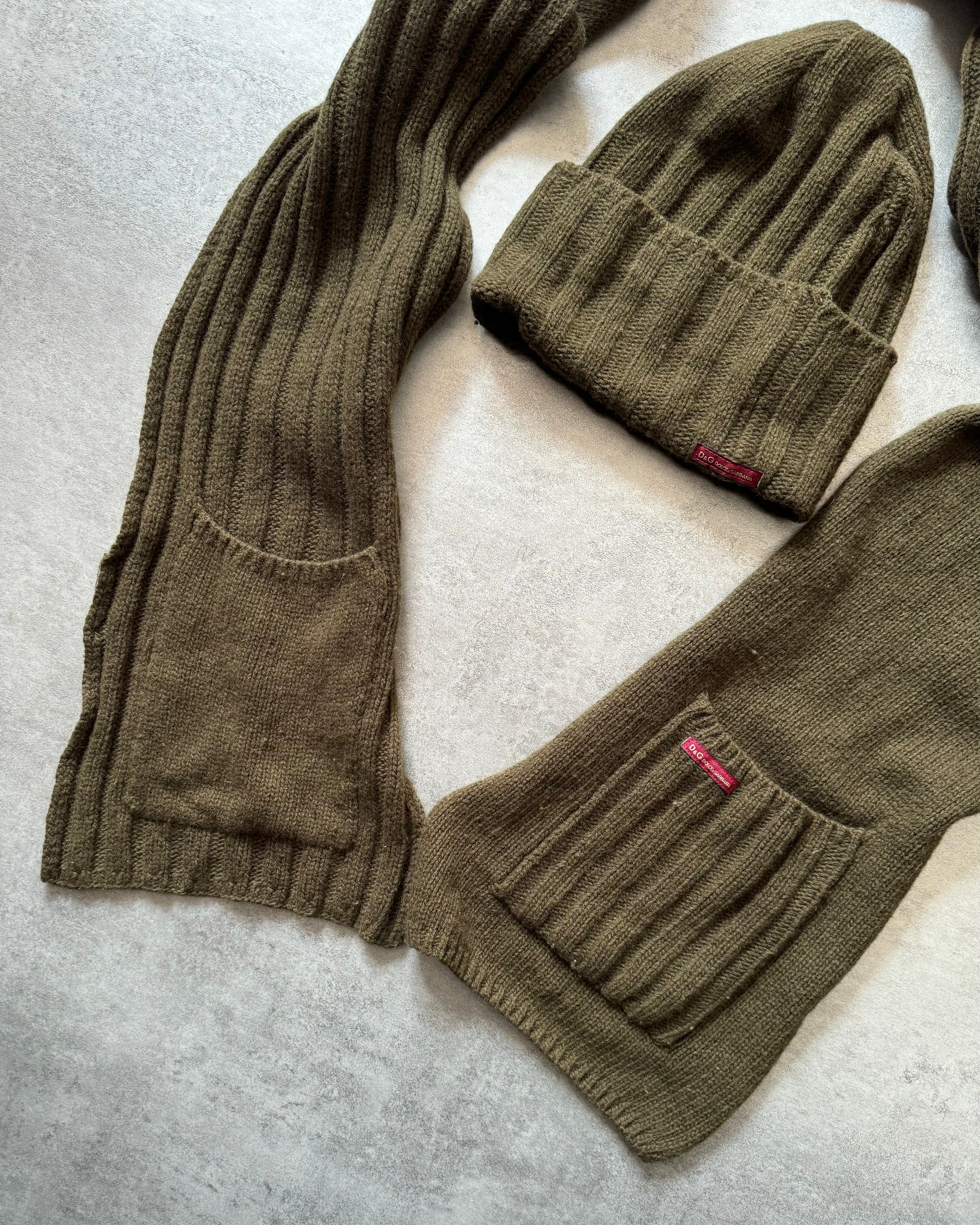 AW2003 Dolce & Gabbana Scarf & Beanie Olive Set (OS) - 5