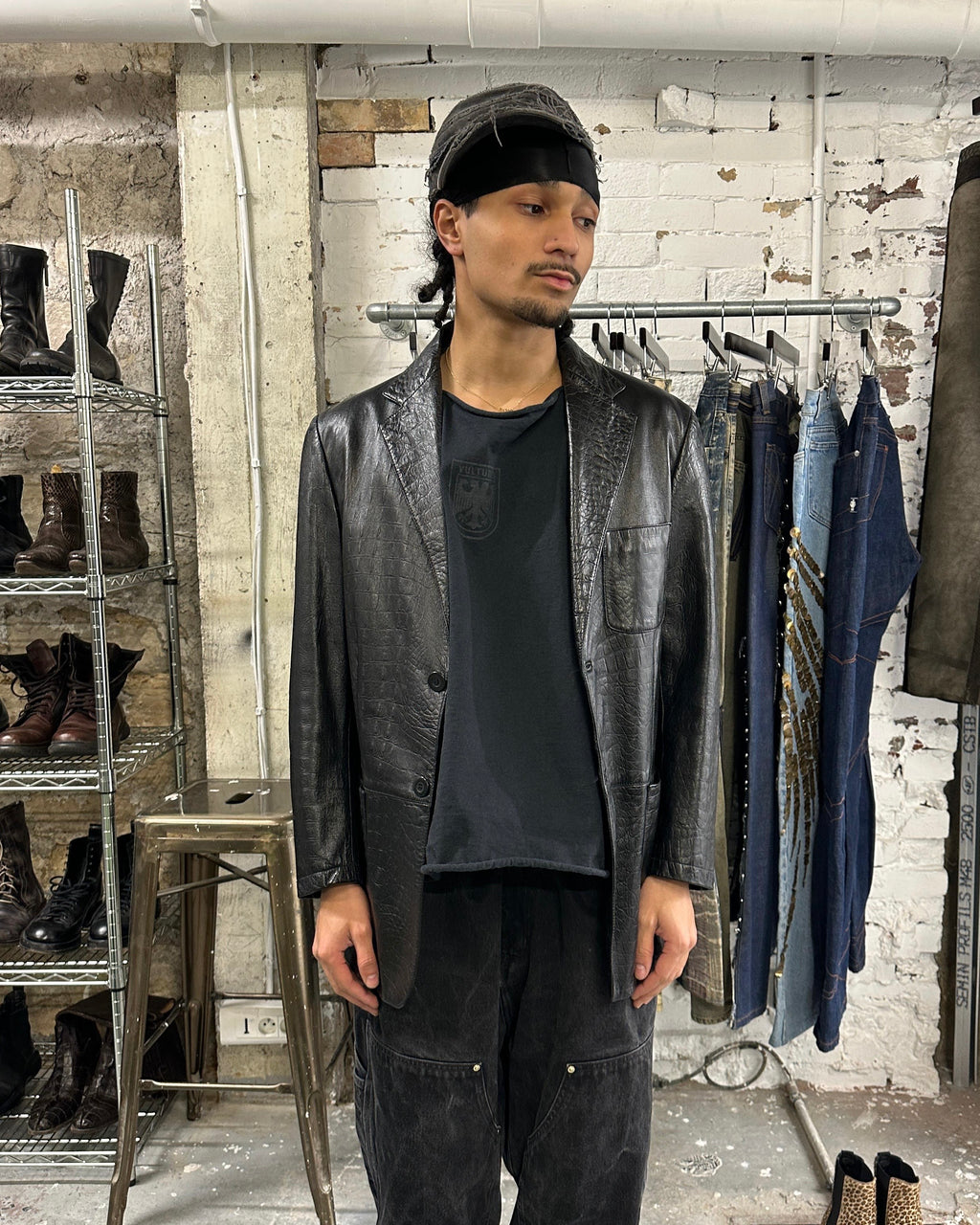 AW2002 Cavalli Black Crocodile Effect Suit Leather Jacket (M) - 2