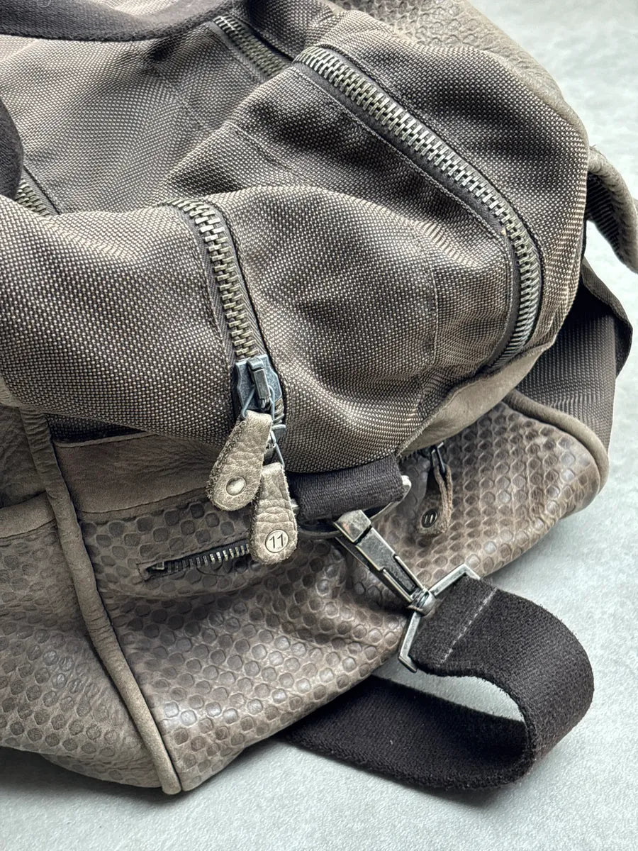 2000s Maison Martin Margiela Taupe Brown Leather Signature Multi-Pocket Handle Bag UNPMlJmr 11